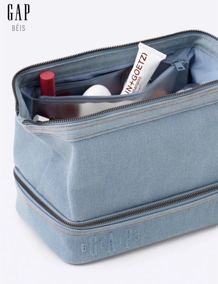 Gap x Beis The Dopp Kit