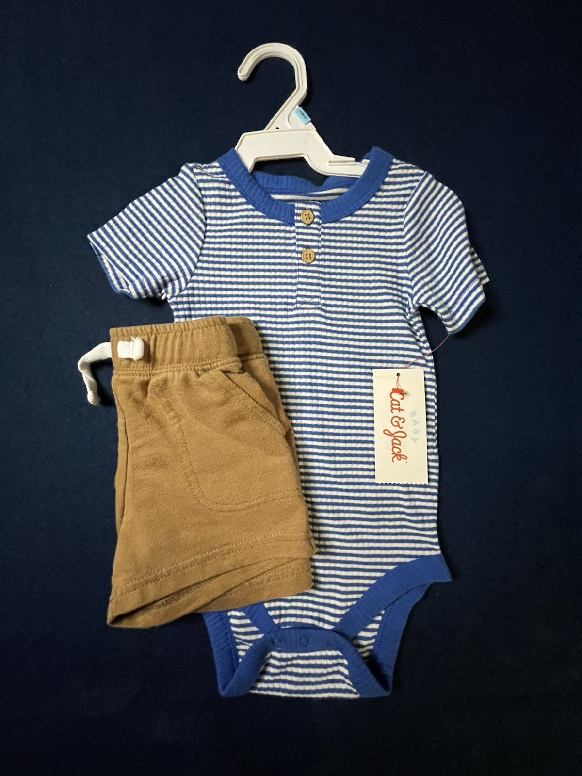Huge Lot Baby Boys Clothes 12 Months NEW &EC Carters Nike Shorts Sets Shirts 12m