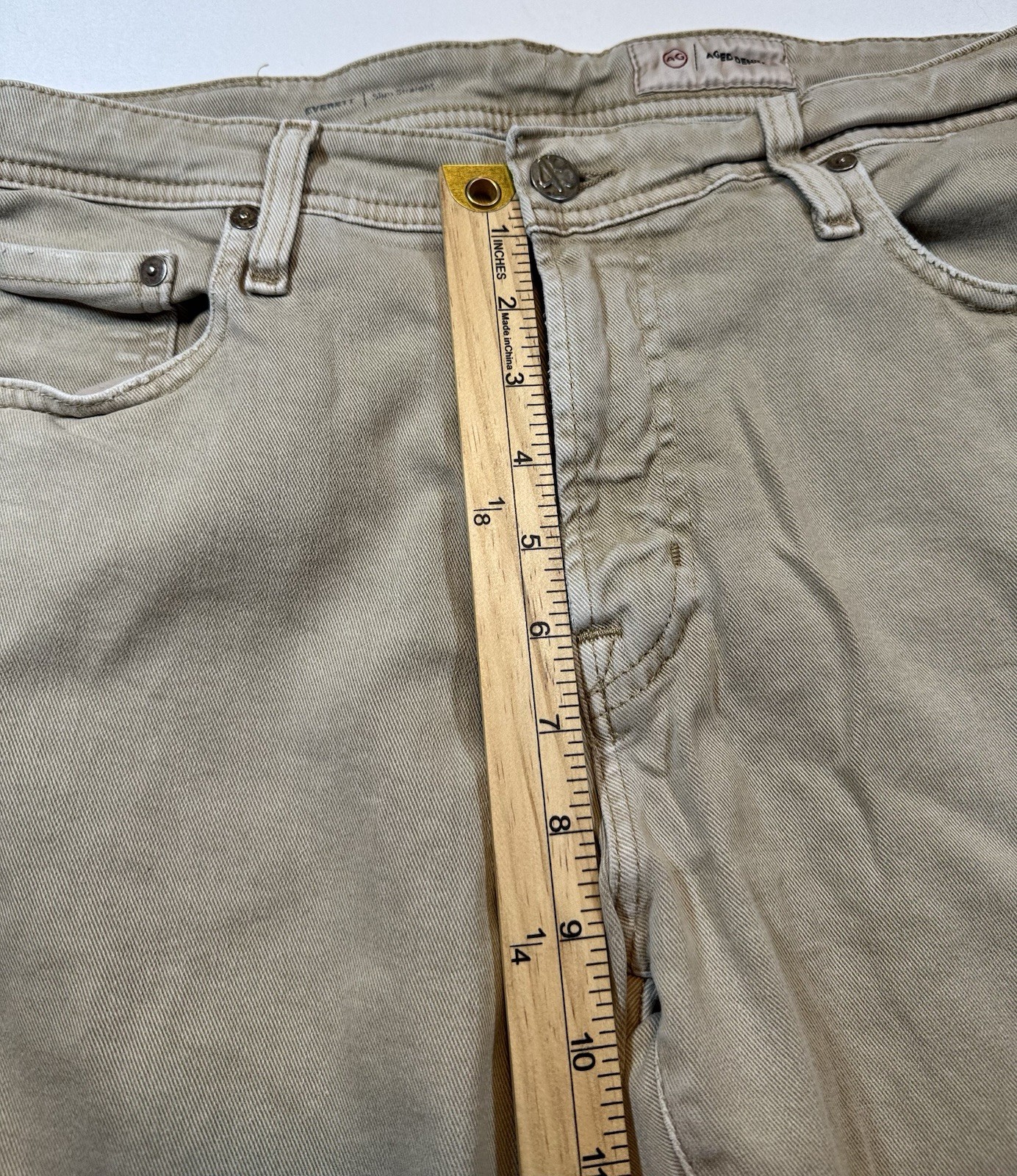 #1027 AG Adriano Goldschmied Matchbox Slim Straight Tan Jeans 33×33 PM42130
