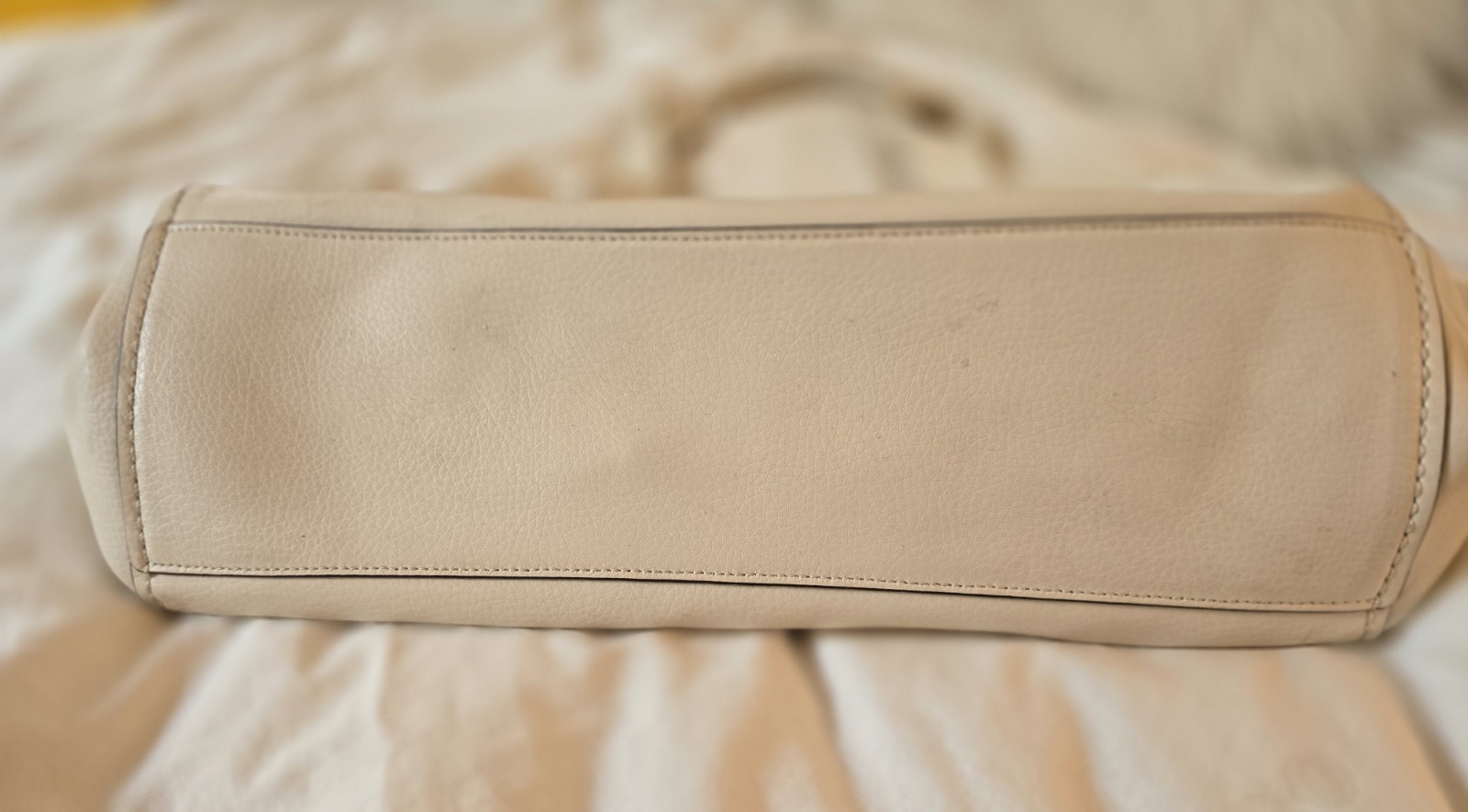 Coach Derby Tote Chalk White Pebble Leather With Floral Print Interior