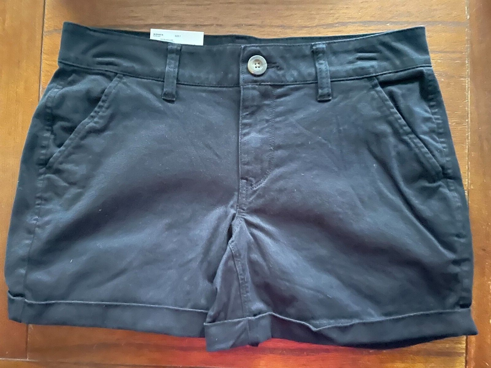 New So Black Low Rise Chino Short 4″ Inseam Size 5, 13, 17