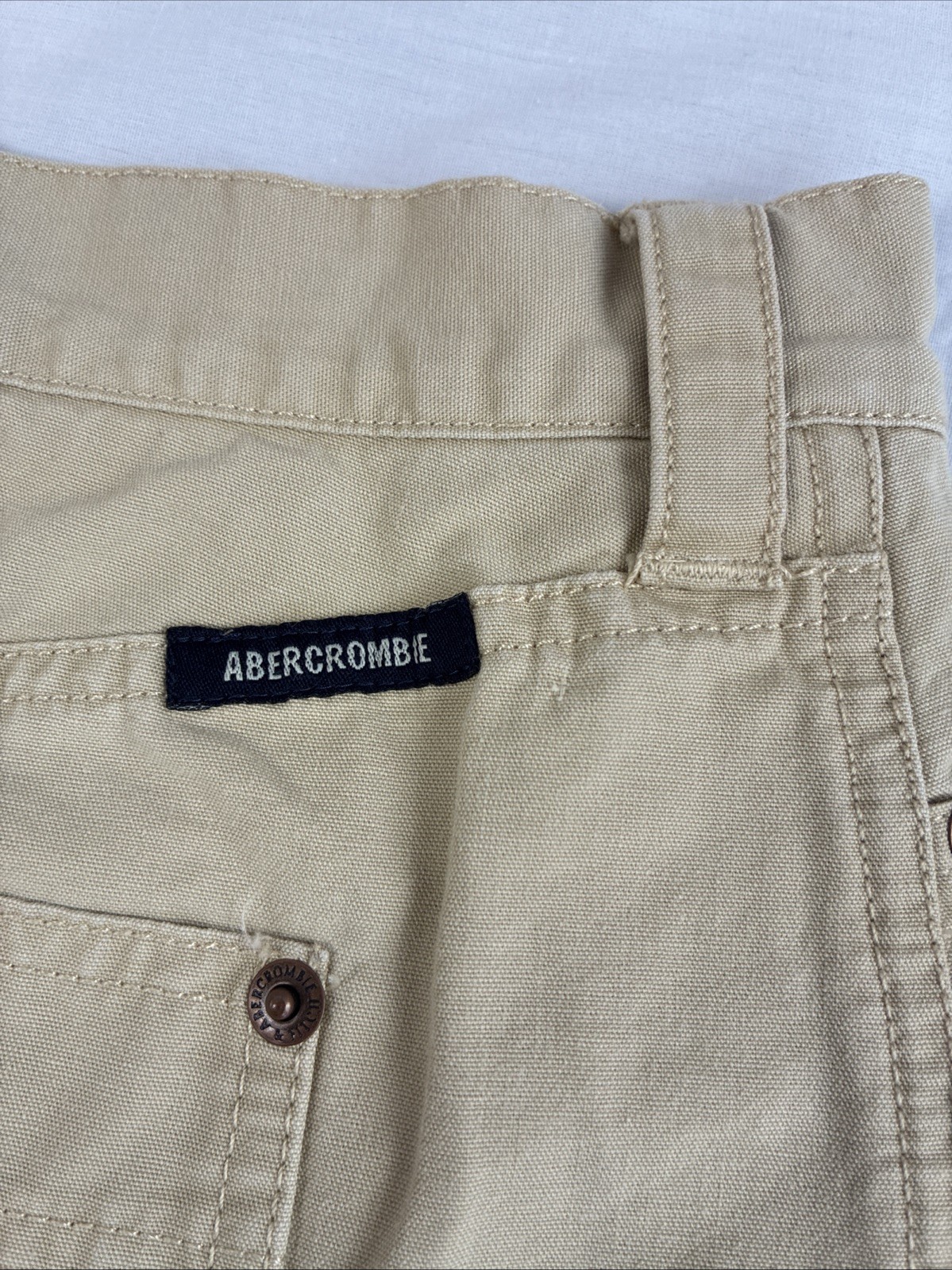 Abercrombie And Fitch – Mini Skirt with Shorts Size 4 – Tan- PRE-OWNED – GOOD
