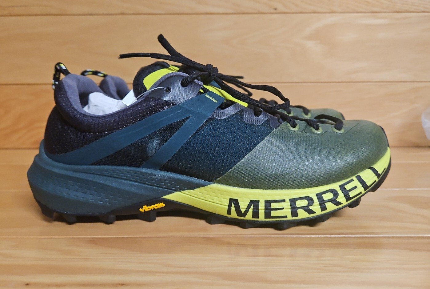 Merrell MTL MQM Womens Hiking TRAIL Running 7.5 Shoe Sneaker Hi Vize Jade Green