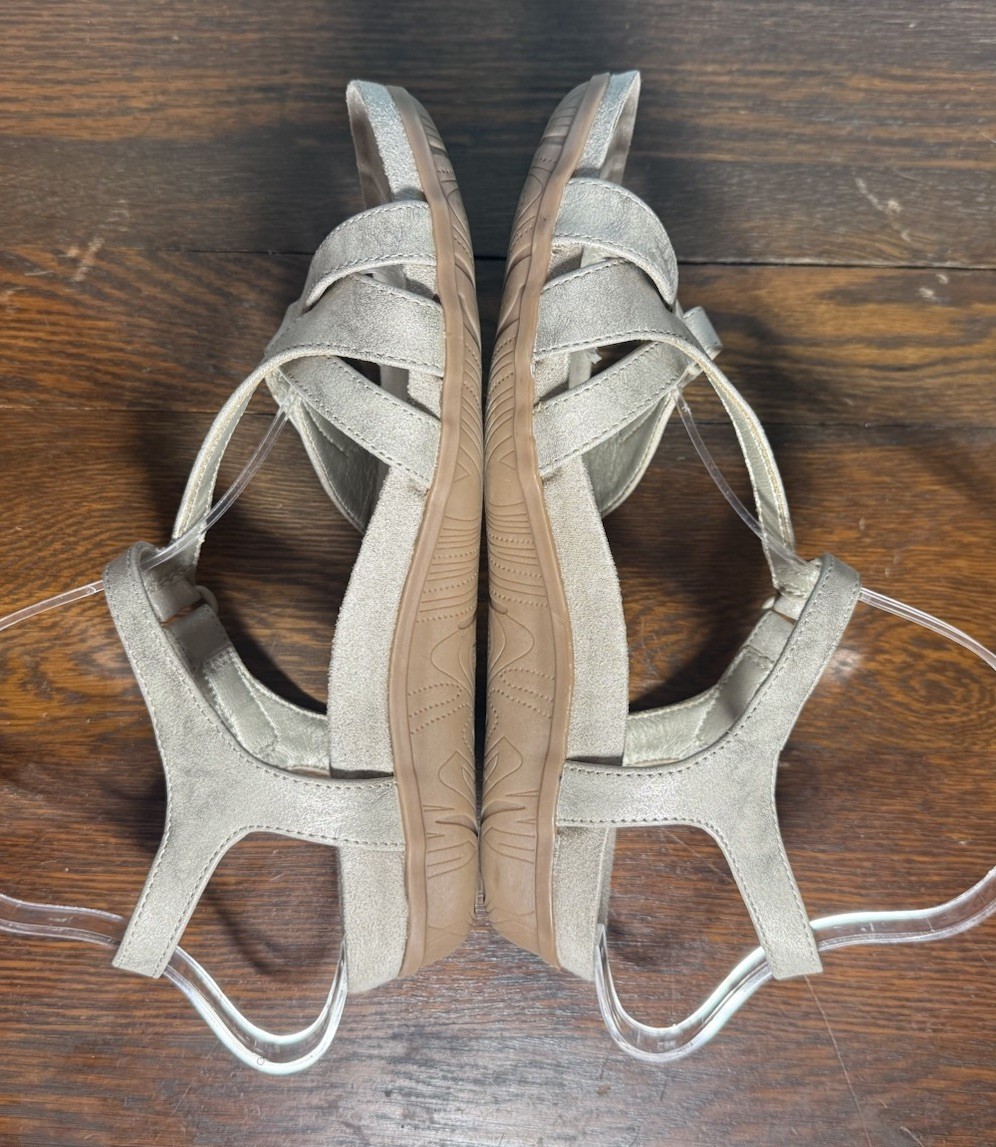 EUC Baretraps JAXEN Women’s TAUPE NUDE Comfort Sandals SZ 7.5