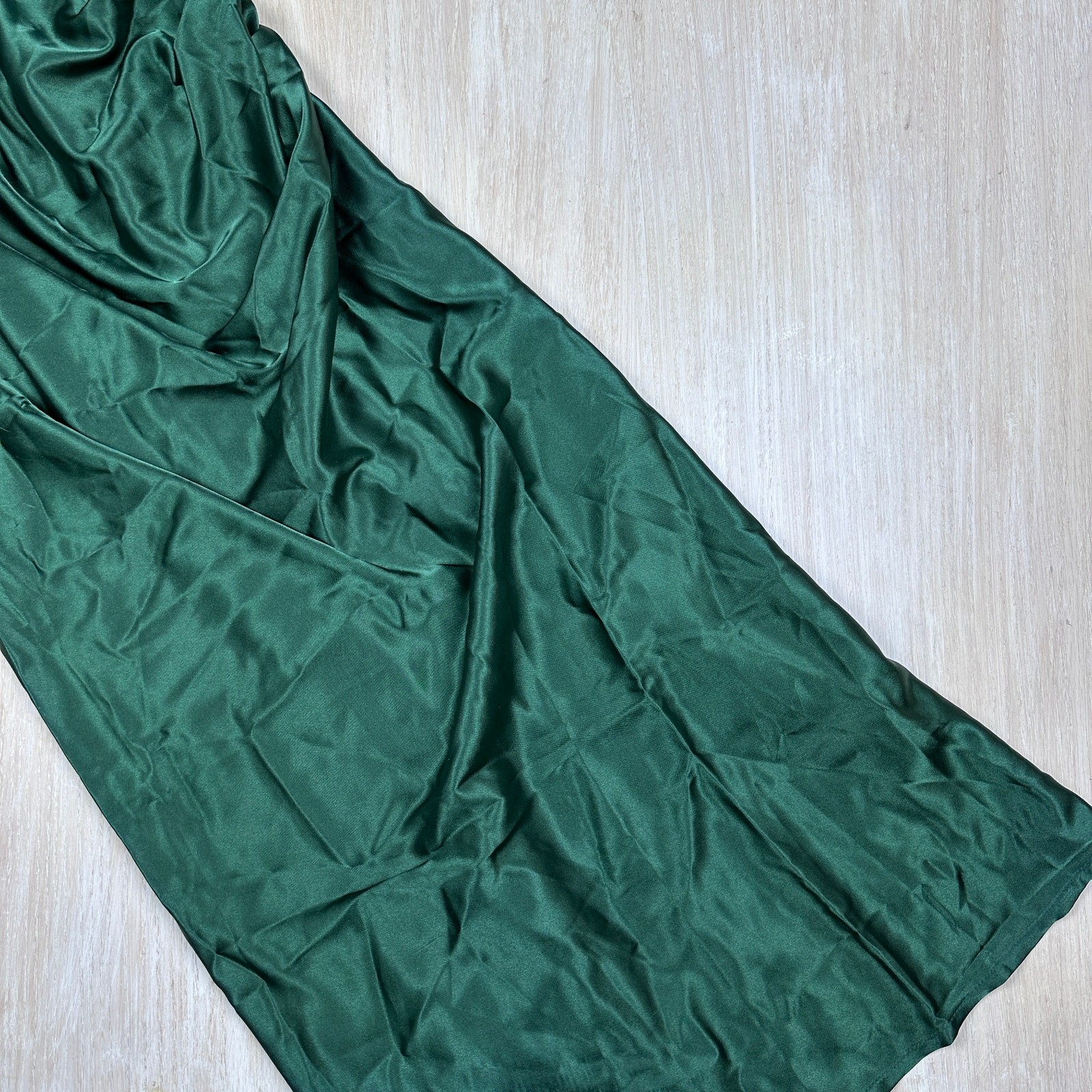 NWT Ladivine by Cinderella Divine Emerald Slim Fit Satin Elegant Midi Dress XL