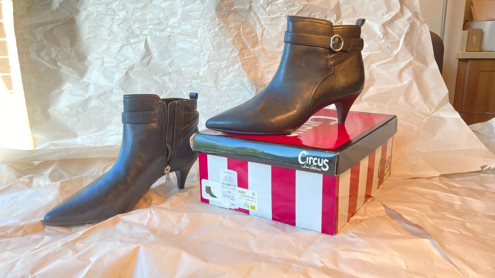 NEW Circus by Sam Edelsan Kingston Black Knappa Ankle Boots, Size US 7.5M
