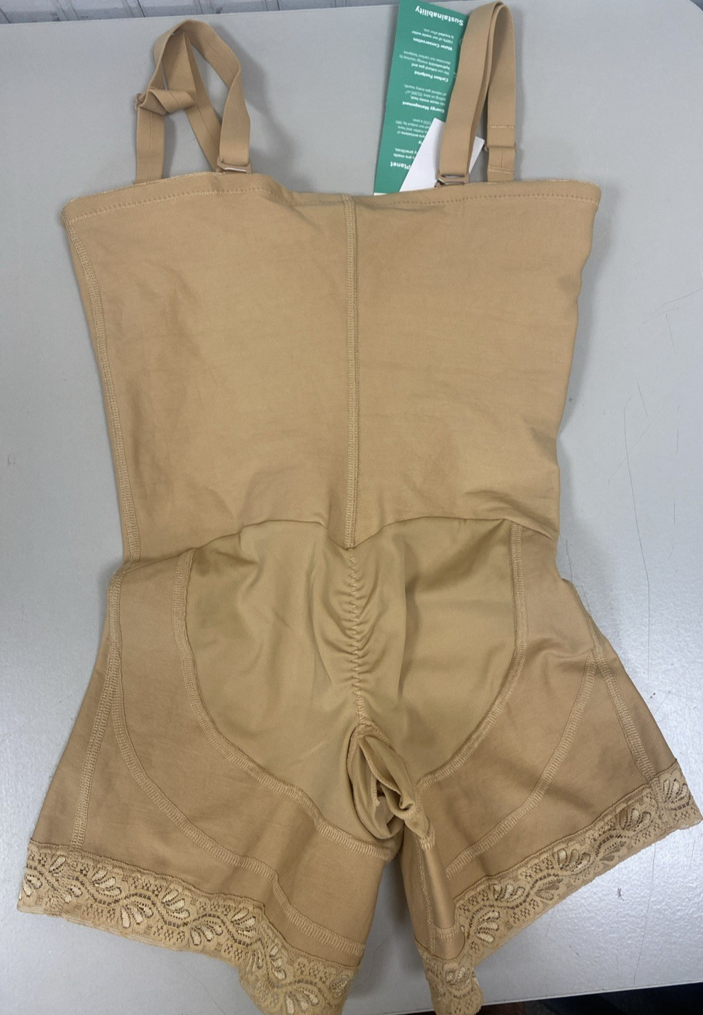 LEONISA Shapewear Firm Shaper Short Booty Lifter Beige 018486 NWT