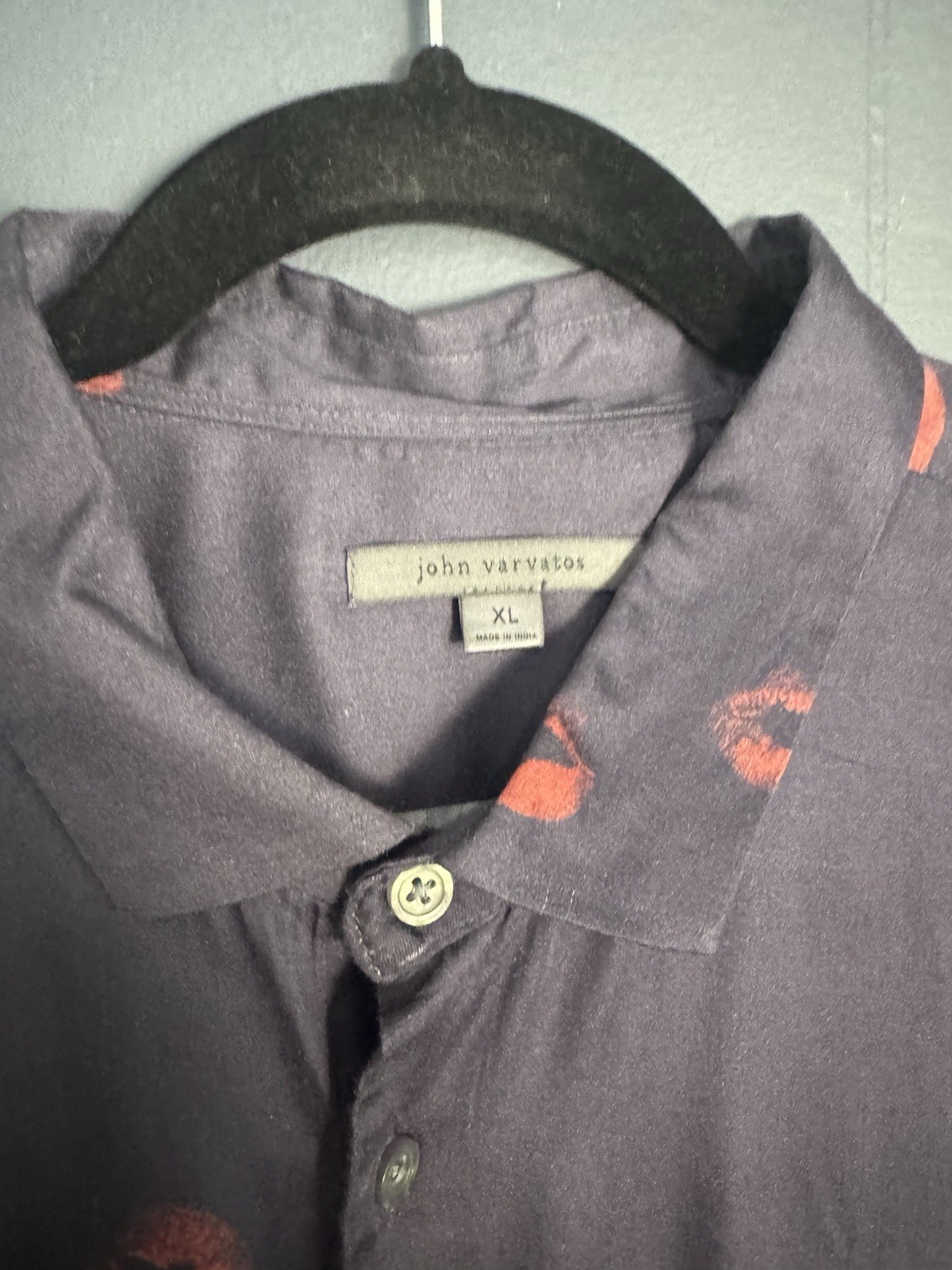 John Varvatos Men’s XL Blue Lips Print Long Sleeve Point Collar Button-Up
