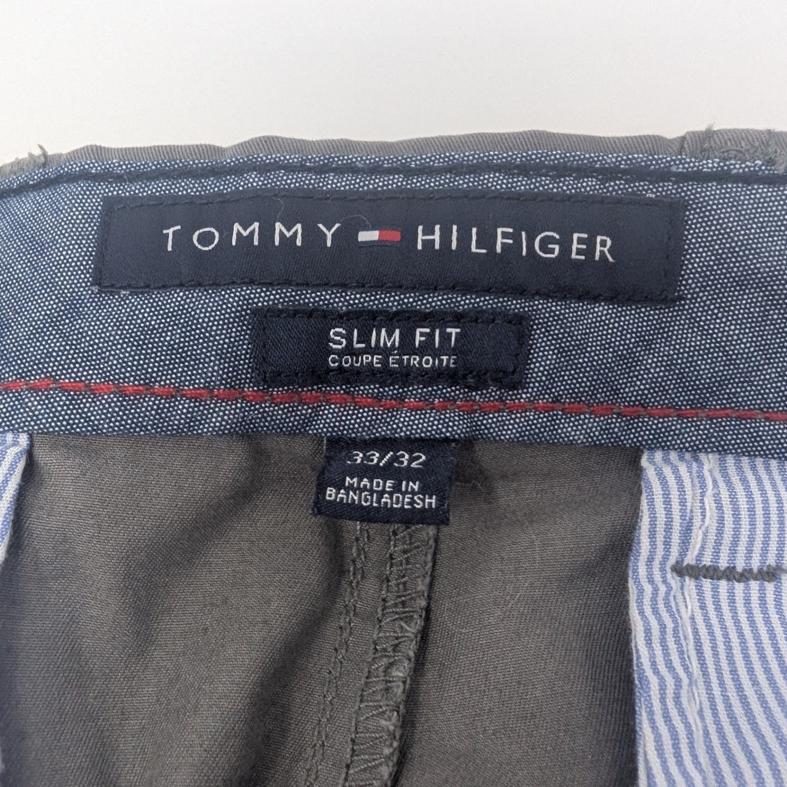 Tommy Hilfiger Men’s 33×32 Slim Fit THFlex Stretch Gray Chino Pants