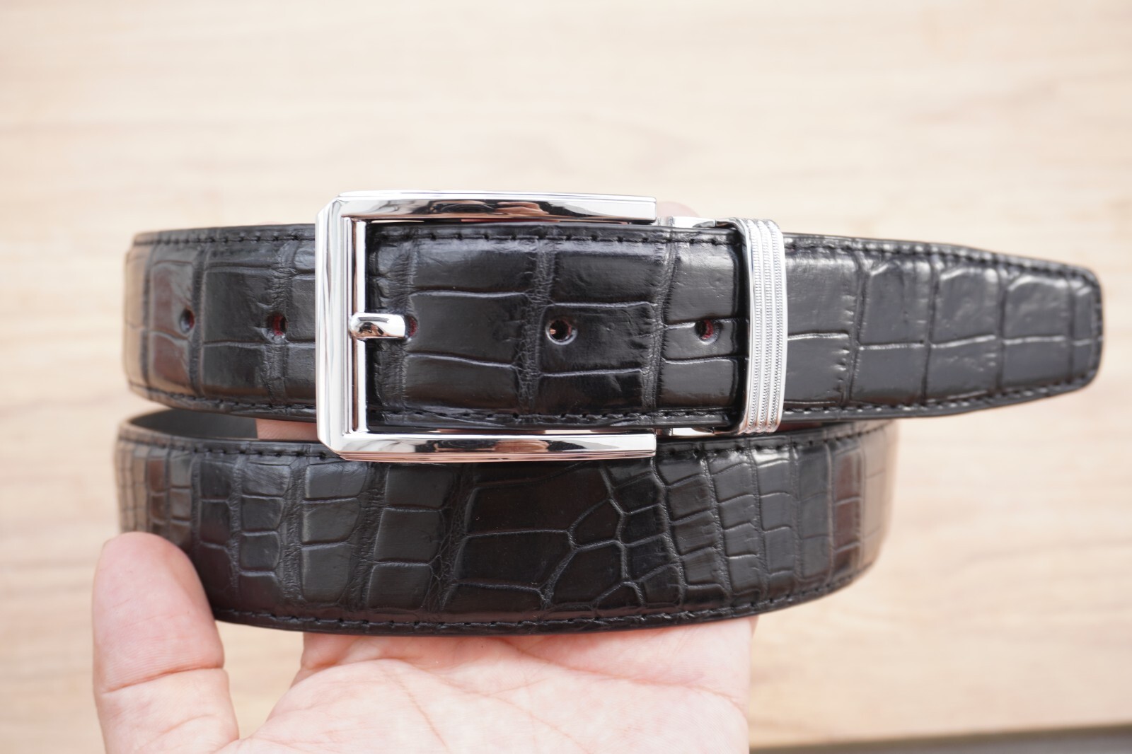 W 1.3 inch – Black Genuine Crocodile Belly Leather Skin Men’s Belt
