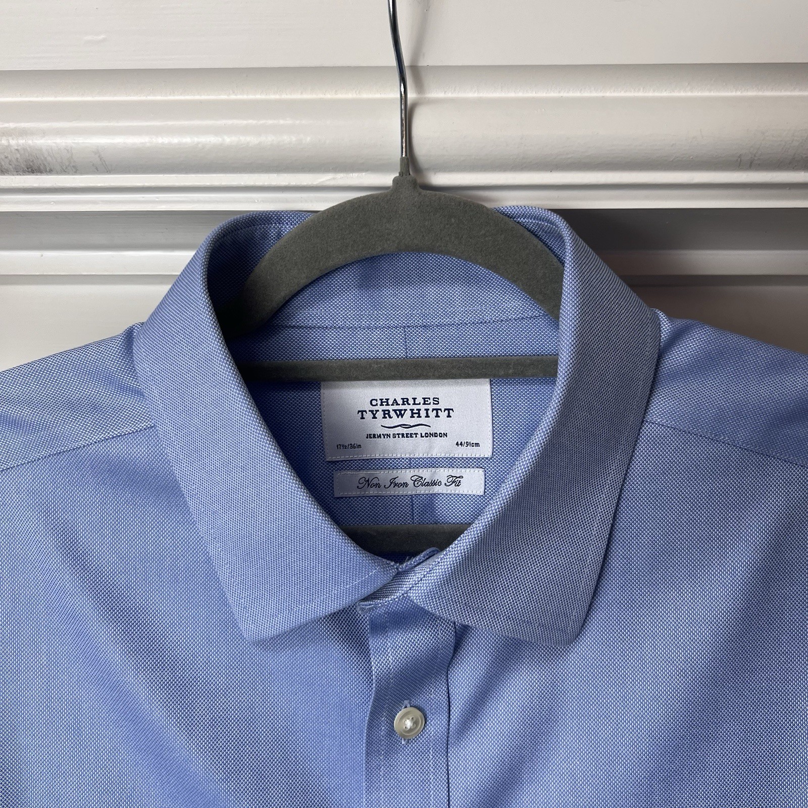 Charles Tyrwhitt Shirt Men’s Neck 17.5″ Blue Double Cuff Classic Fit Non Iron