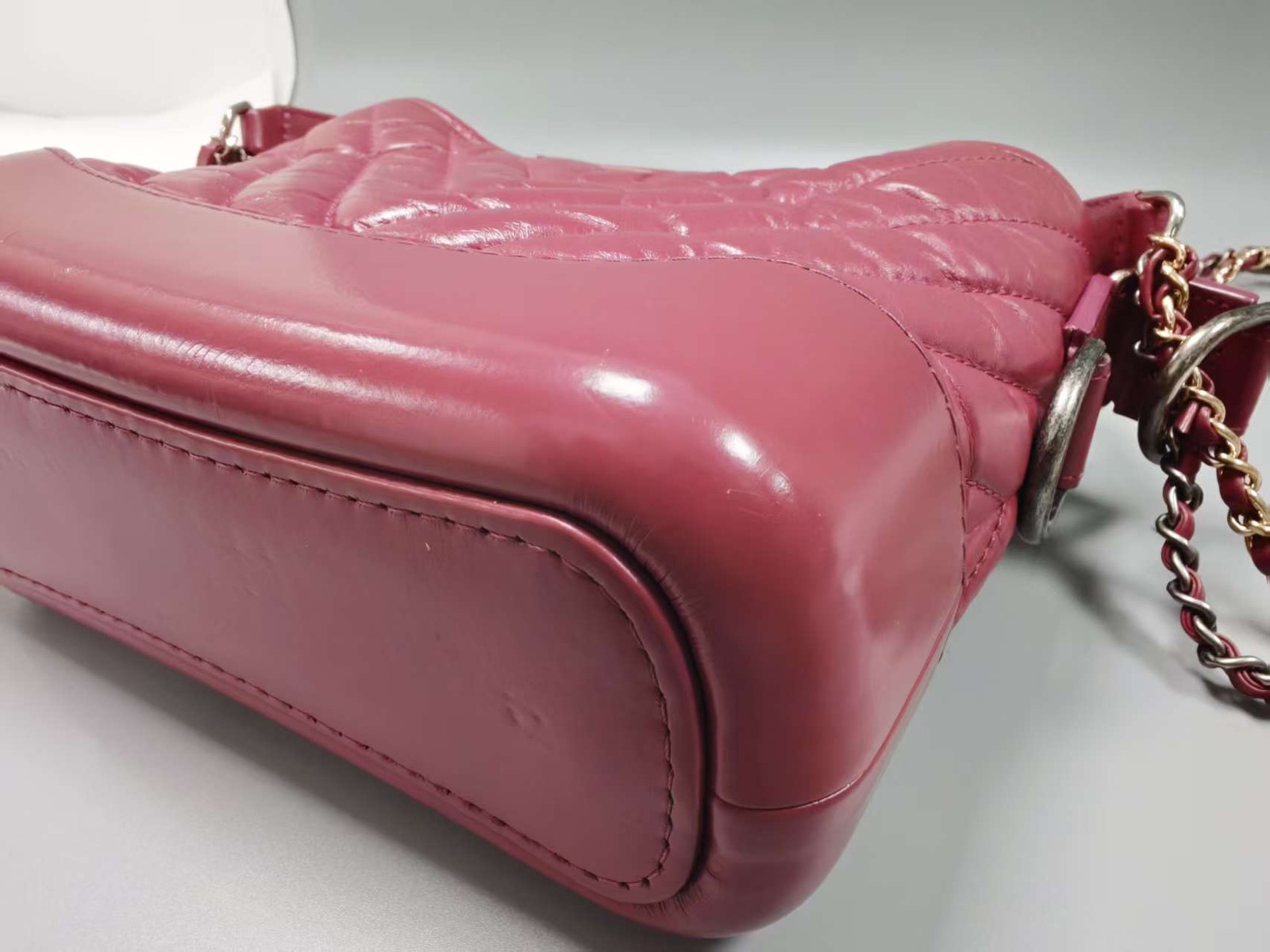 Chanel Gabrielle A91810 Red Chevron Calfskin Crossbody Bag with CC Charm