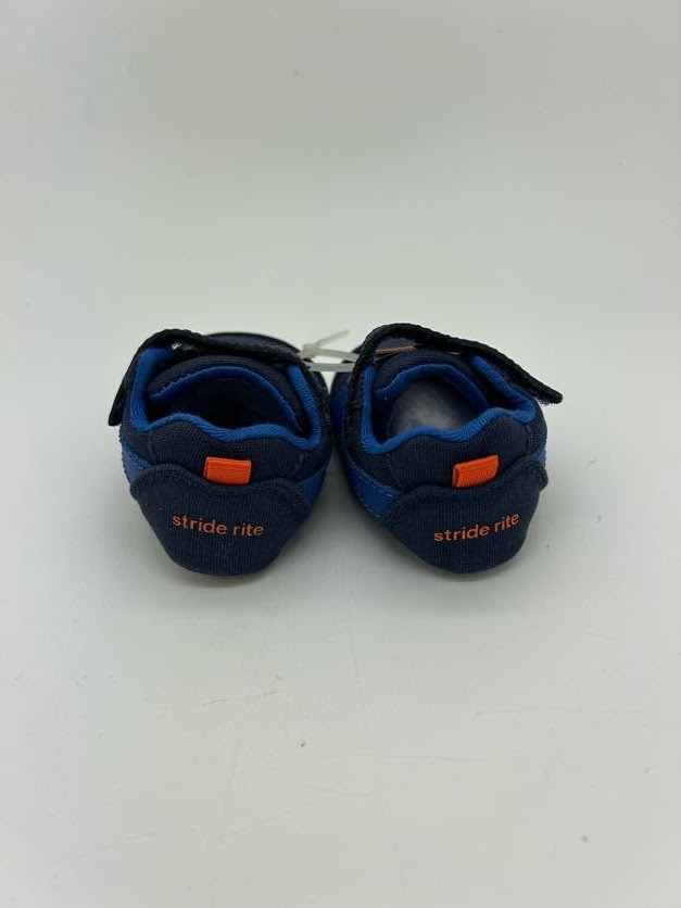 Stride Rite Kylin Sneaker for Boys Navy Size 2 NIB