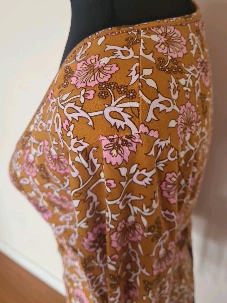 Arnhem Soi Gypsy Brown Pink White Bohemian Hippie Wrap Around Top 10 👇check