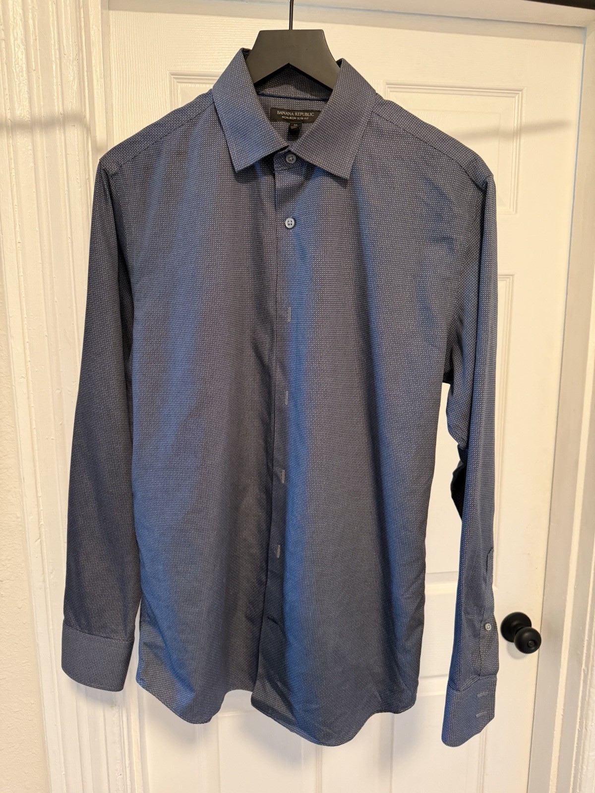 Banana Republic Non-Iron Slim Fit Men’s Dress Shirt Blue Geometric M