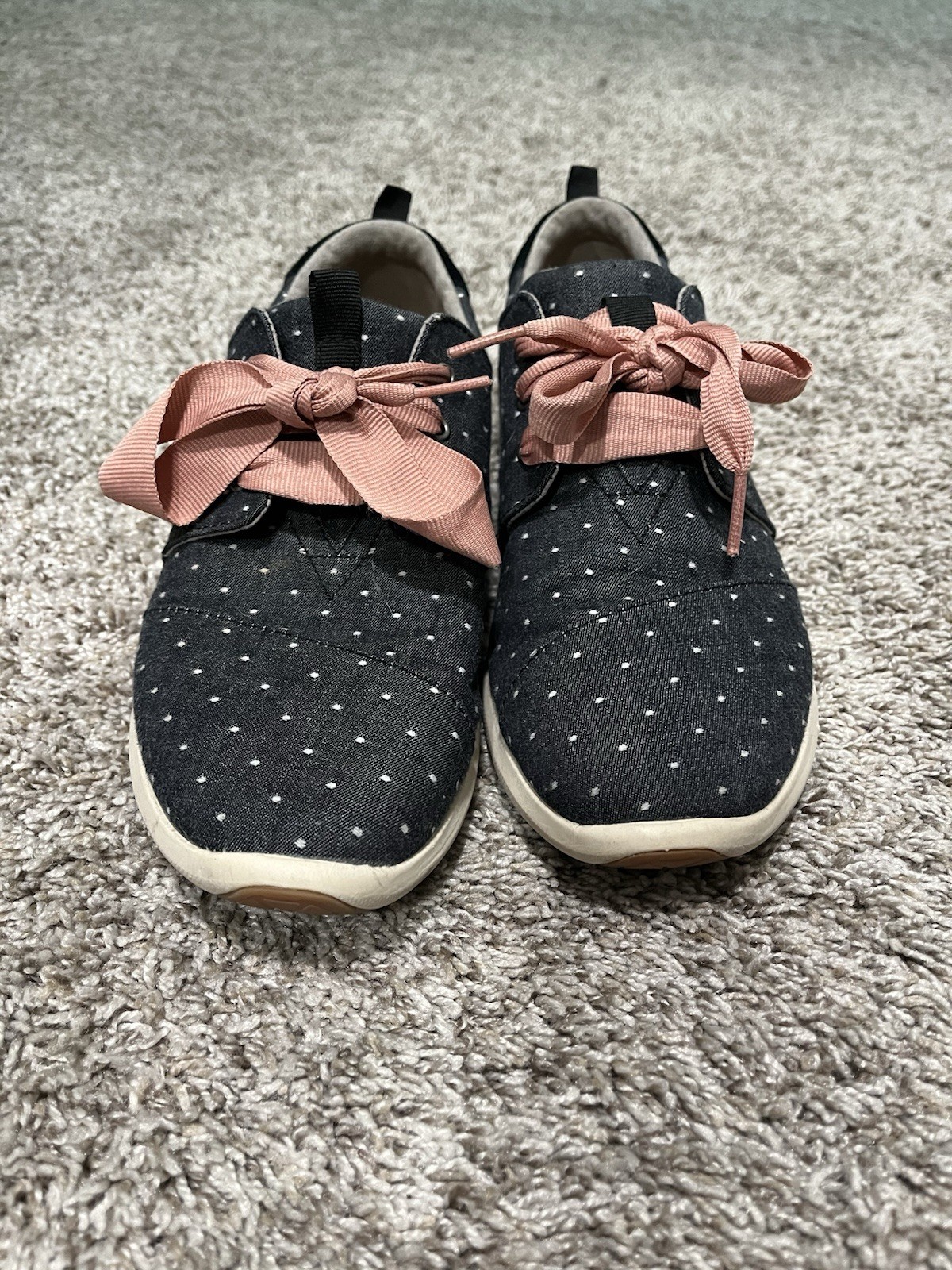 TOMS Del Rey lace-up sneakers Polka Dot With Pink Ribbon Laces Women’s Size 8.5