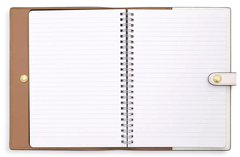 Coach Notebook – CZ198 White Chalk Signature Canvas/Smooth leather