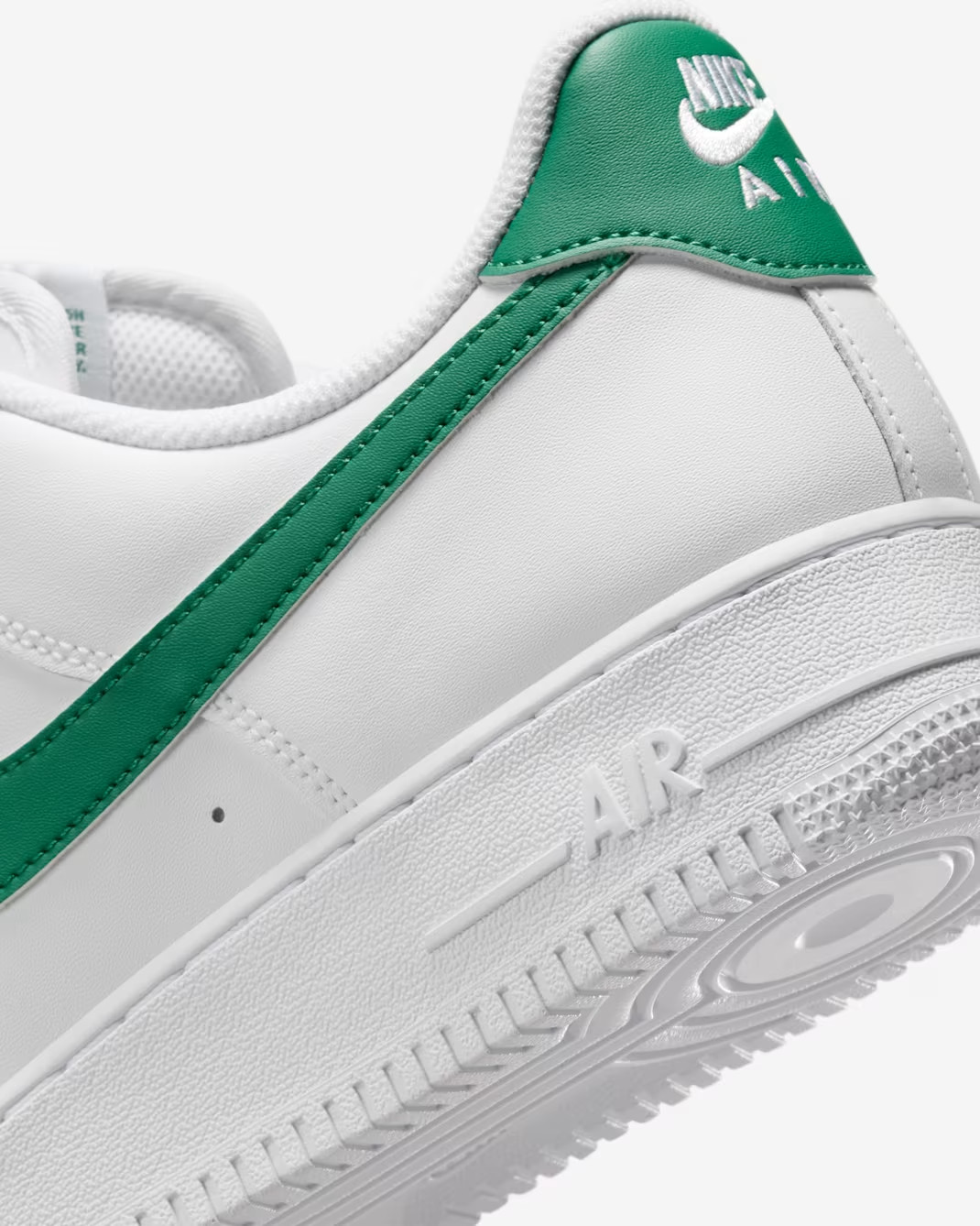 Nike Air Force 1 ’07 Shoes White Malachite Green Men’s | Size 8 – 13