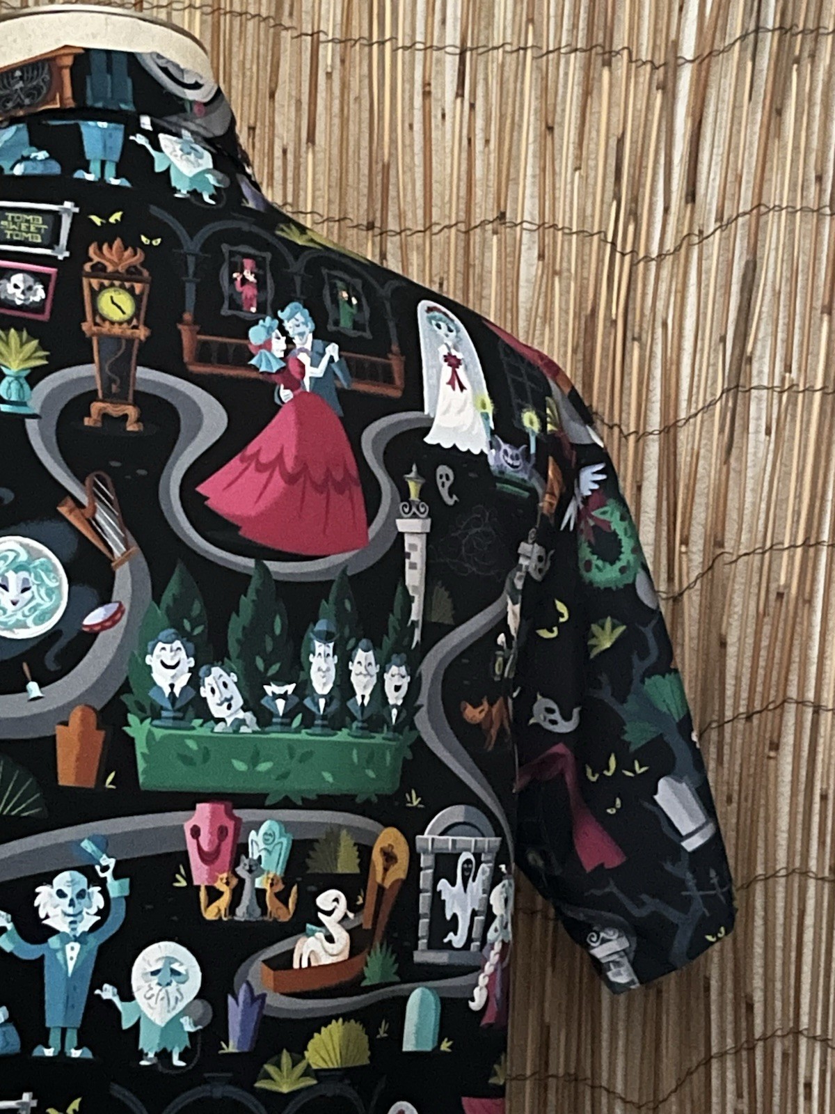 Garment One Mens SS Button Up Haunted Mansion Themed Shirt-Medium-Poly Spandex