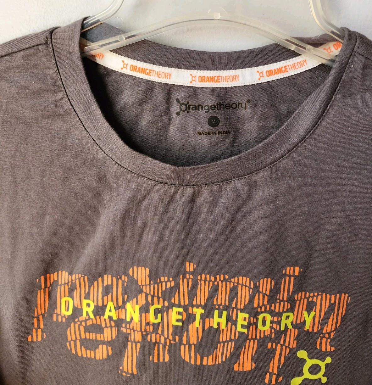 Orange theory Tee T shirt Men’s Women’s Unisex Dark Grey Medium Nwt