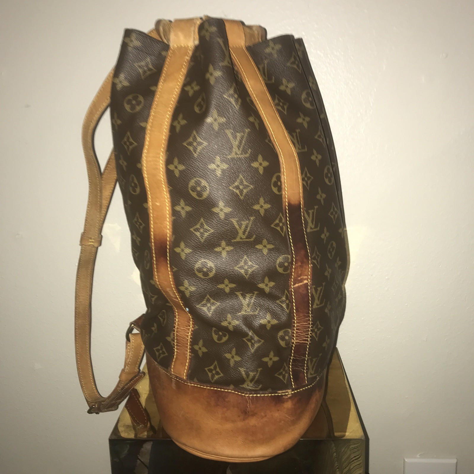 Authentic Louis Vuitton Monogram Randonnee GM Shoulder Bag Used. Fair condition
