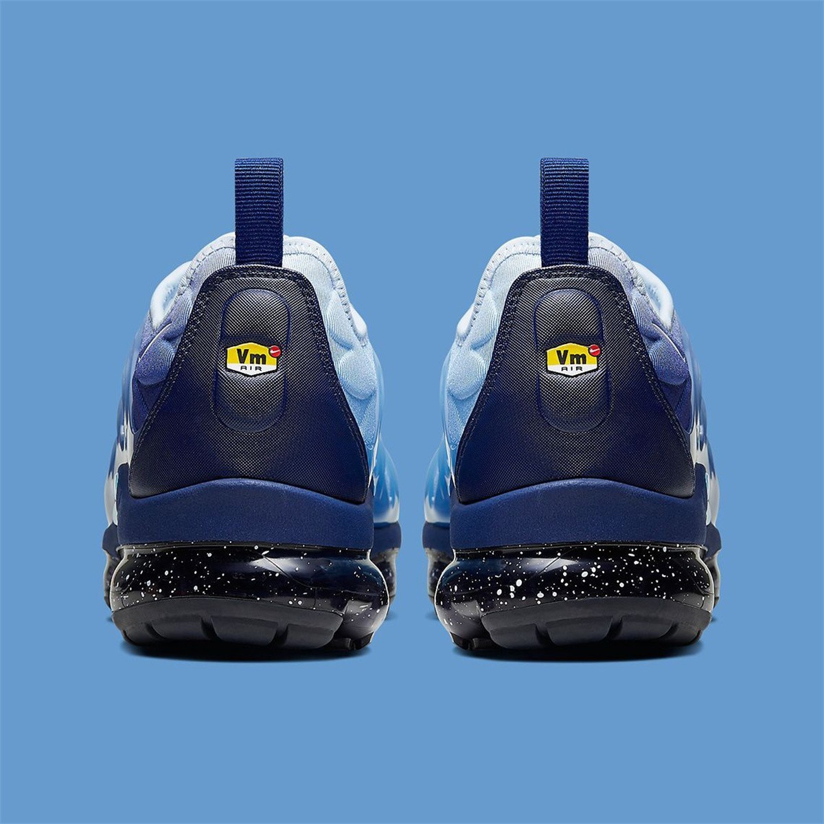 Best-Selling Items Men’s Running Shoes New Light blue Nike Air VaporMax TN Plus