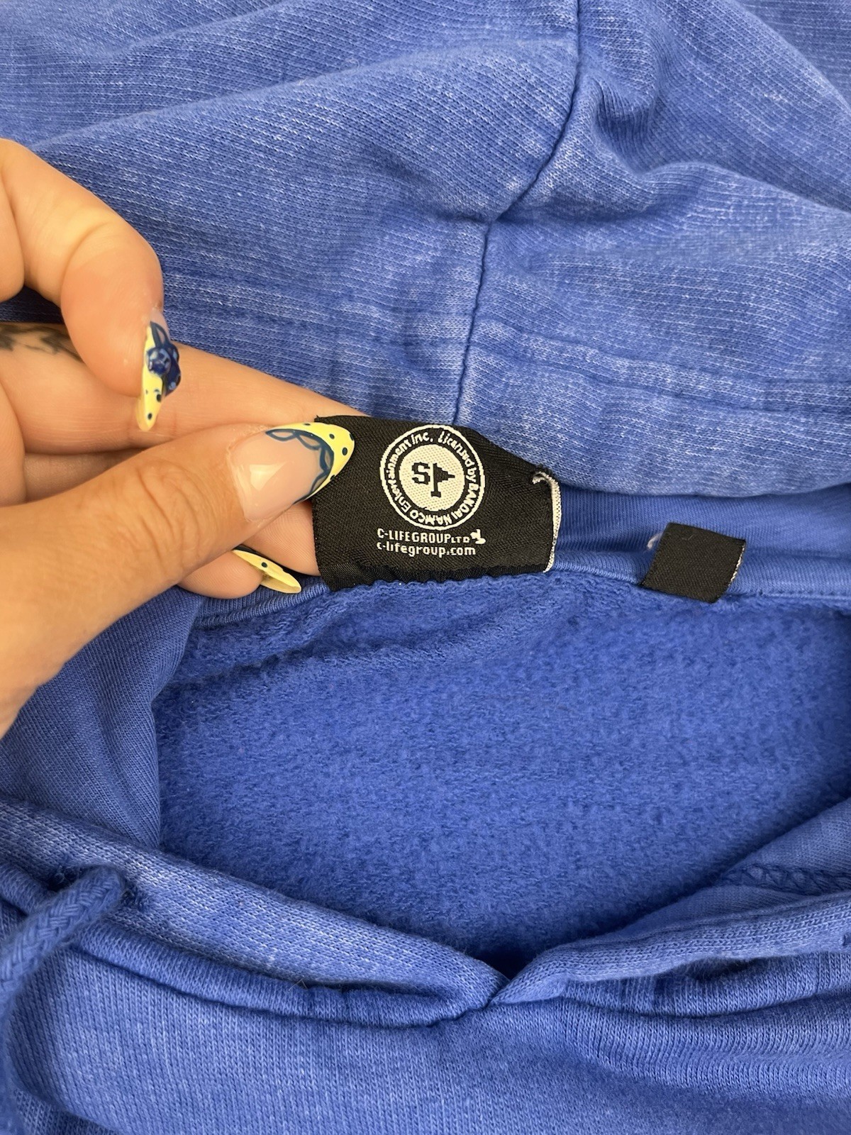 Retro Japanese Pac-Man Hoodie Large Blue Pull Over Long Sleeve Comfy wear Print