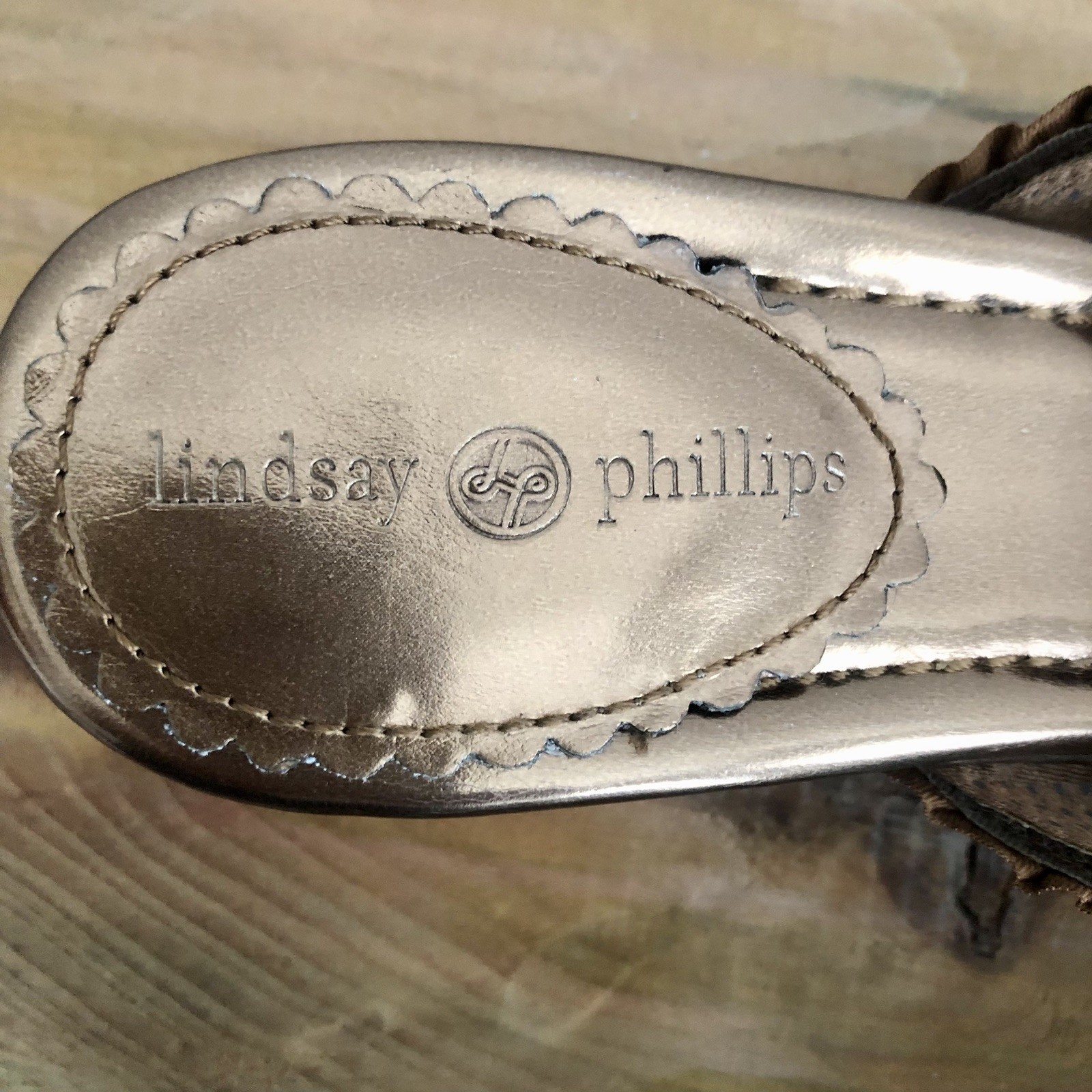 Lindsay Phillips Switchflops Kitten Heel Thong Sandals – Size 8