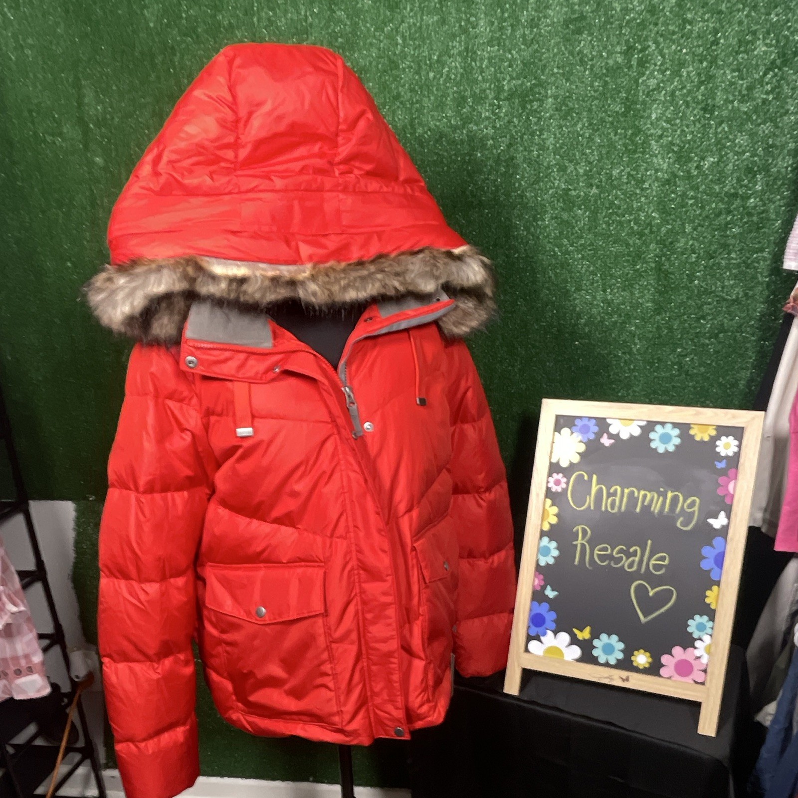 Eddie Bauer Men’s Red Down Puffer Jacket Hooded Faux Fur Trim Full Zip S