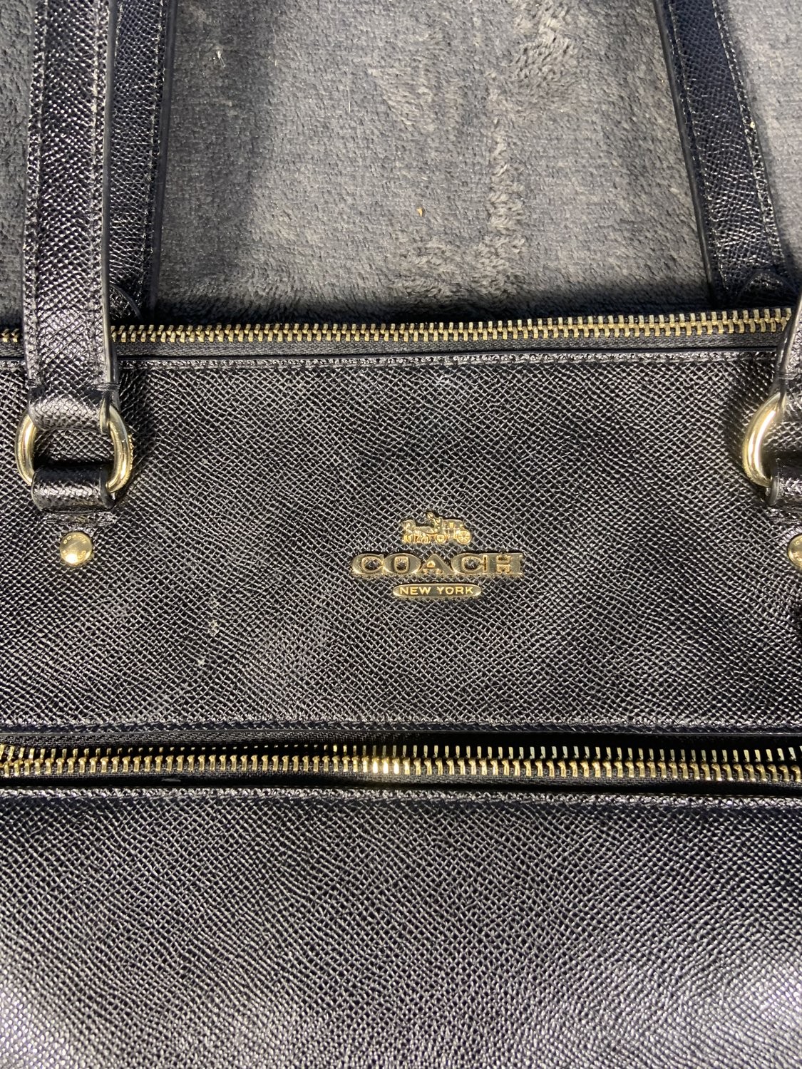Coach Gallery Tote Black Crossgrain Leather Shoulder Bag F79608 Gold Hardware