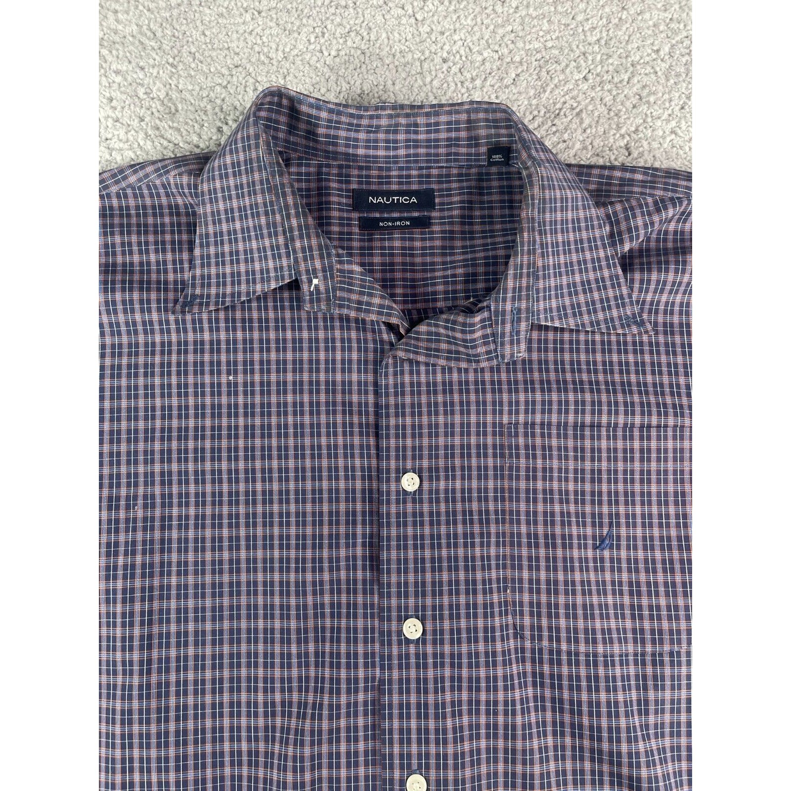 Nautica Shirt Mens 34 / 35 Button Down 17.5 in Blue Purple Plaid Non Iron Cotton