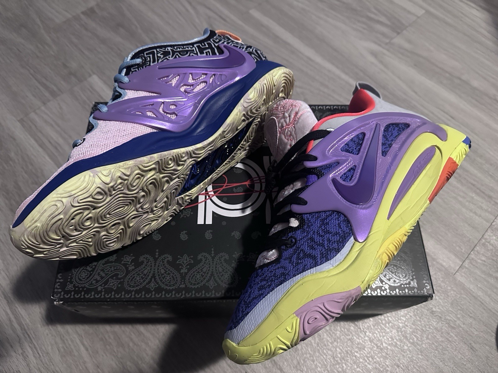 Used “ What The?” KD15 NRG Size 11.5