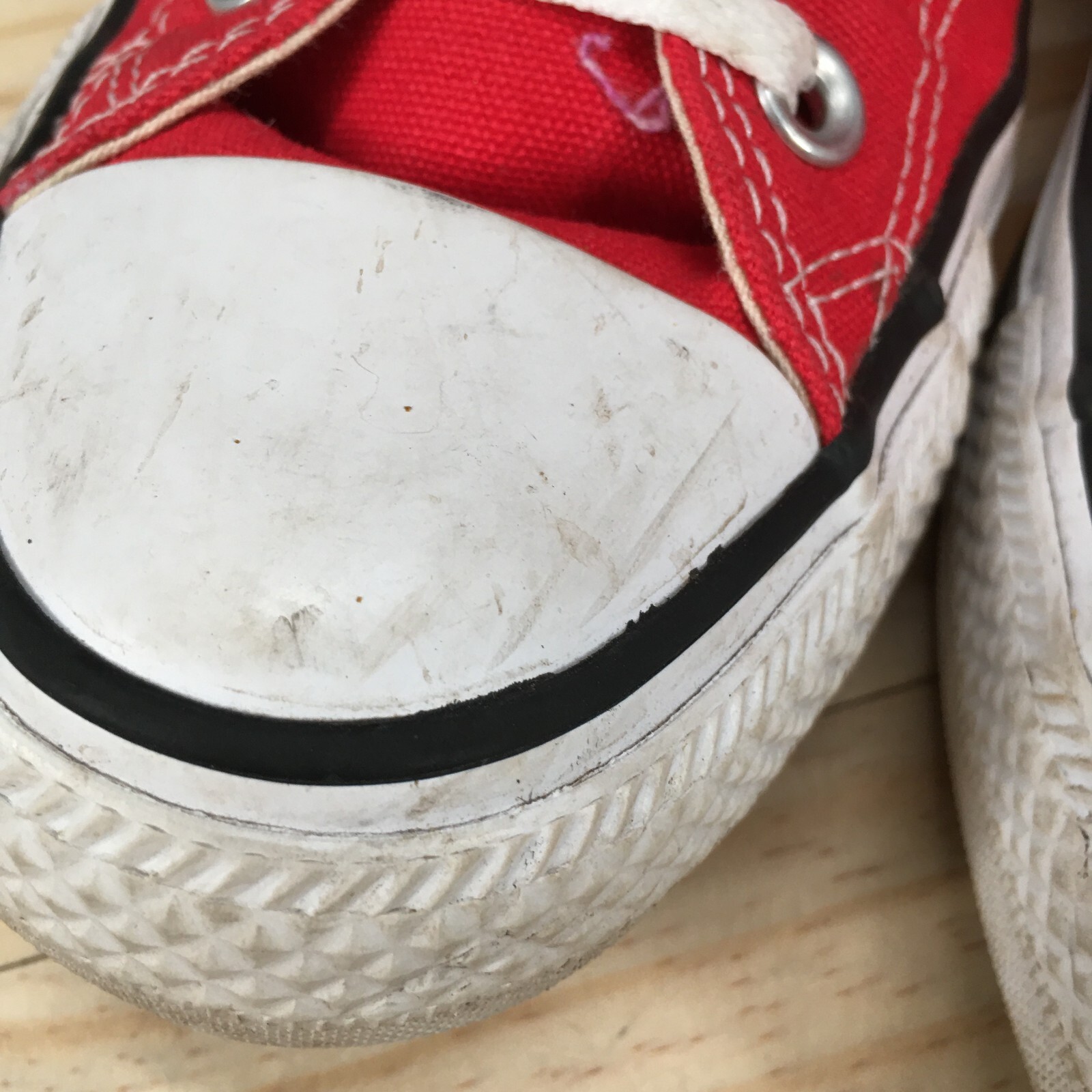 Converge Shoes Womens 8 CTAS Cap Toe Hi Top Sneakers W9621 Red Canvas Lace Up