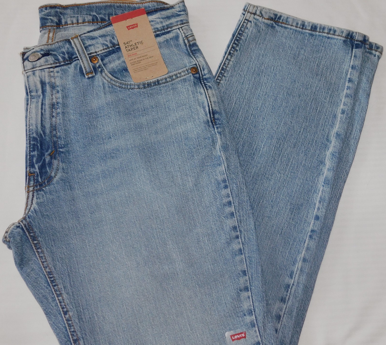 LEVIS 541 Athletic Taper Jeans Stretch Extra Room in Seat & Thigh Seven Reasons