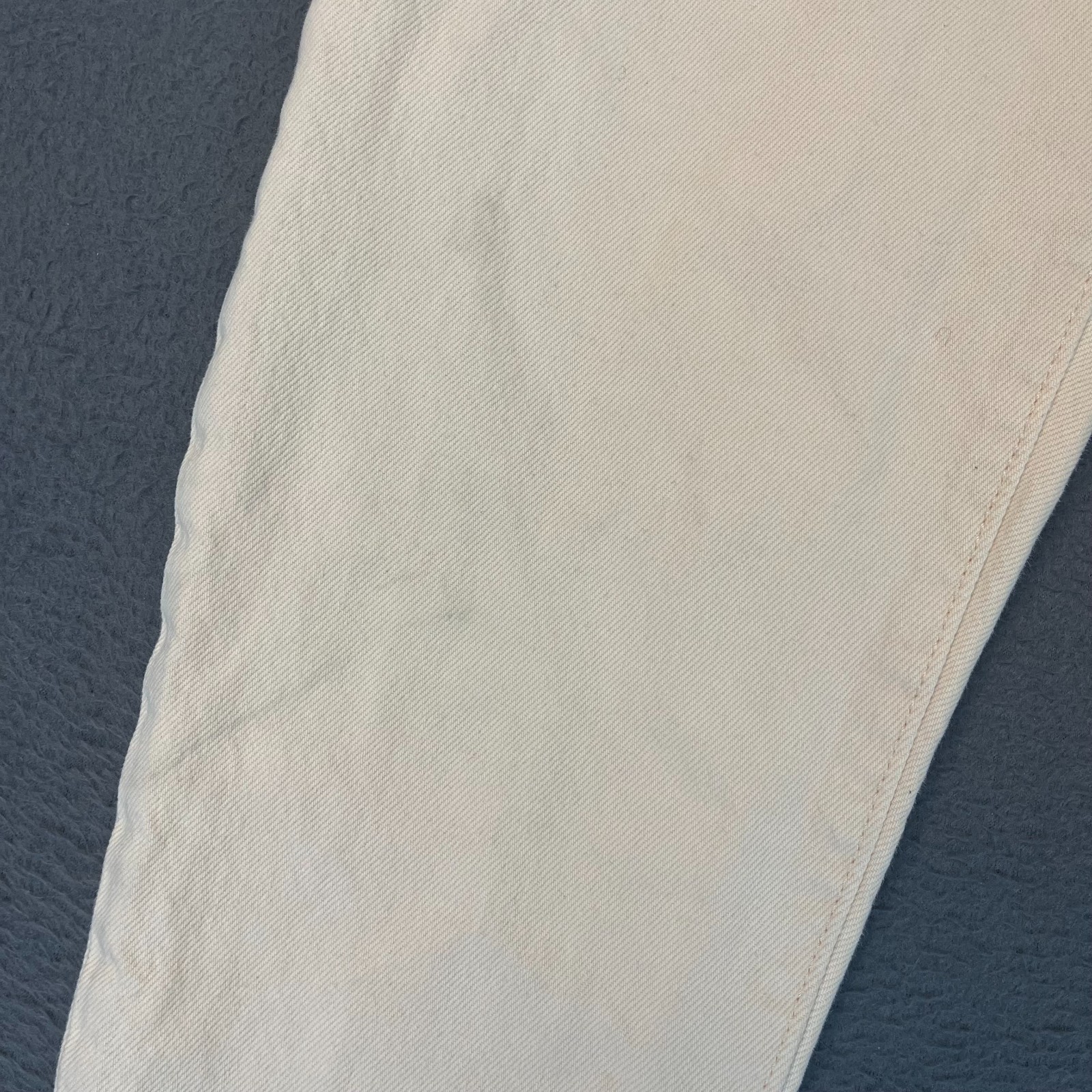 Levis Womens Size 26, 29L High Loose Taper Premium Jeans Big E Ivory White NWI