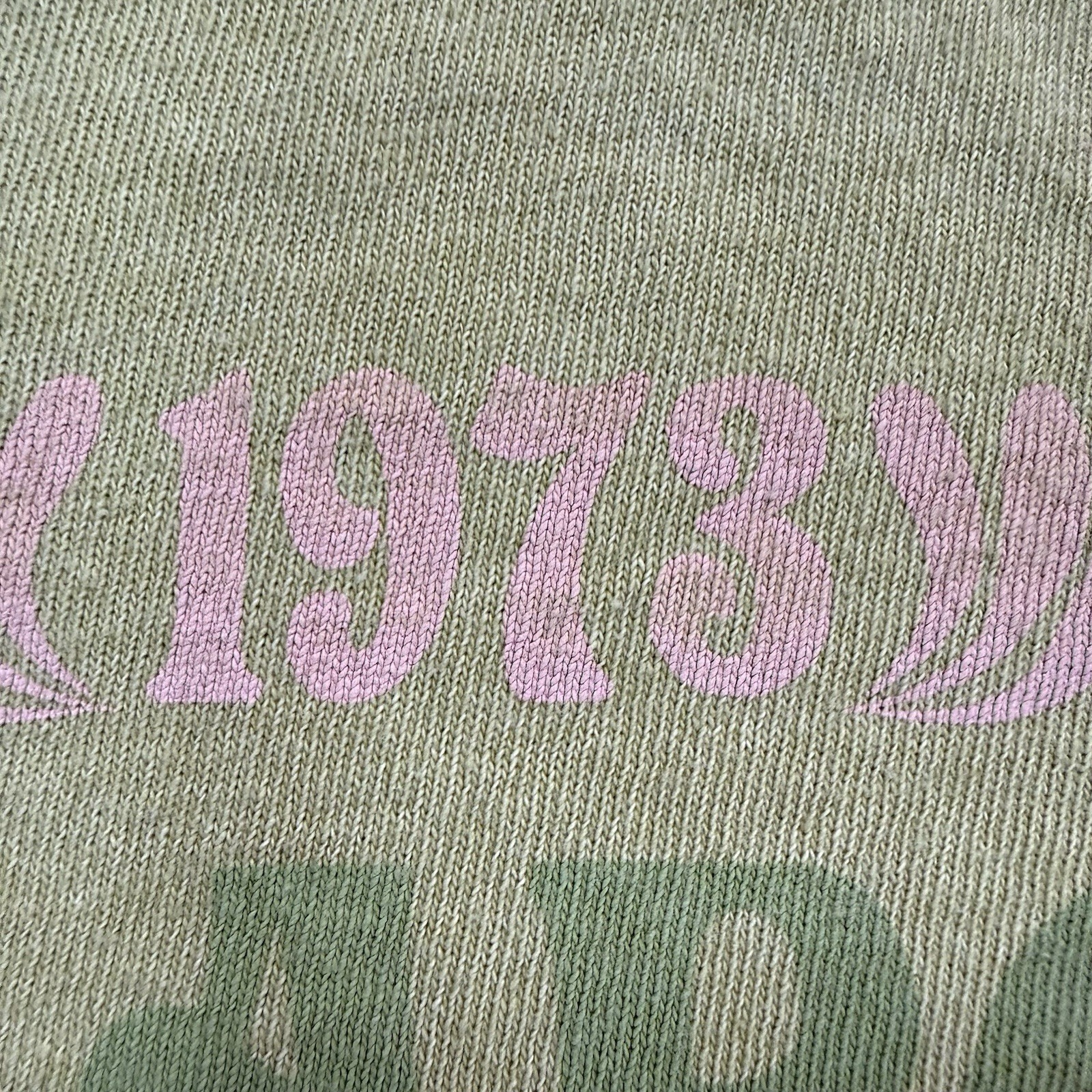 VTG BILLABONG Green Oversized Graphic T-Shirt Mens Sm Cropped Surfing Beach 90s
