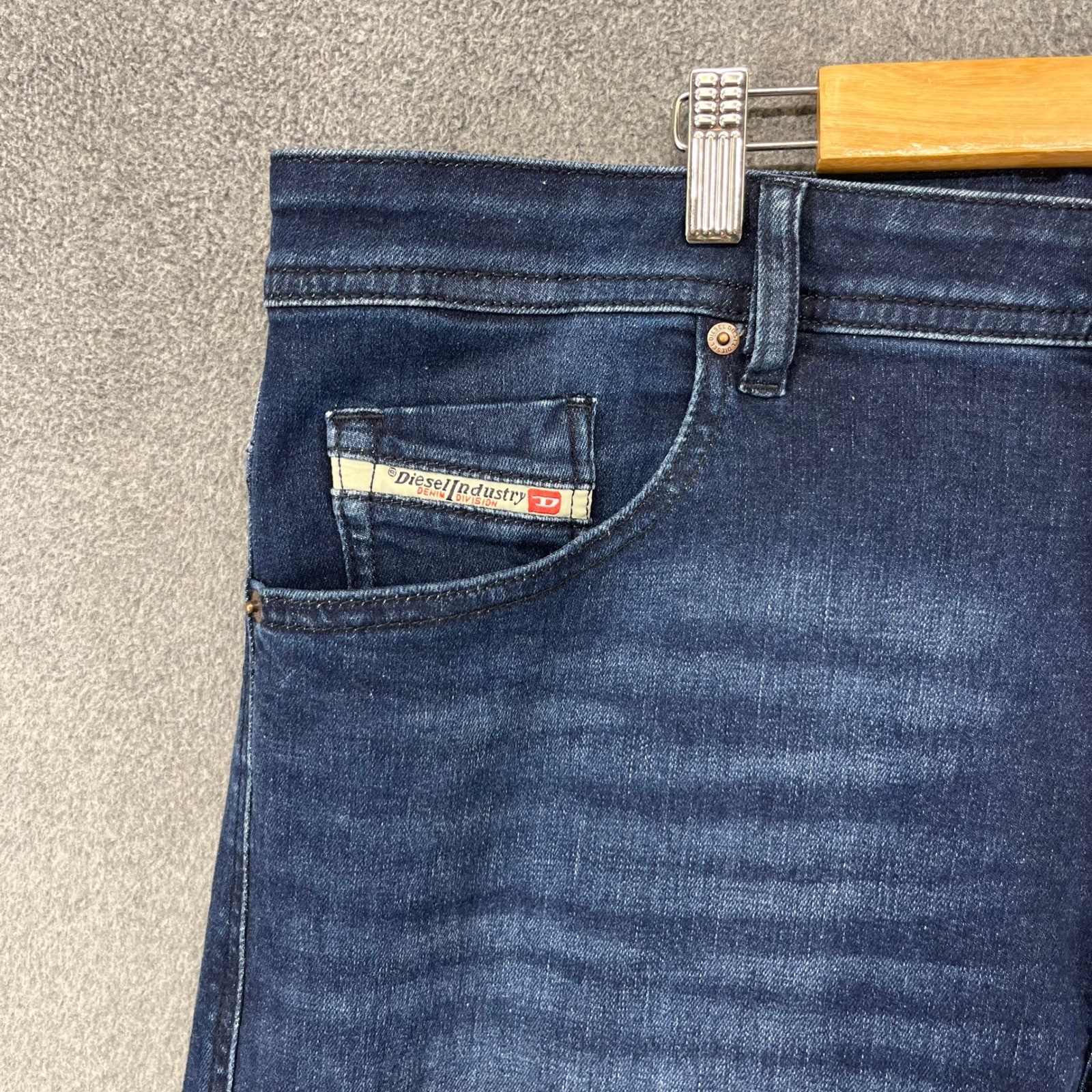 Diesel Thommer-R Slim Jeans Mens 36×32 Dark Blue Wash Stretch Denim Trousers NEW