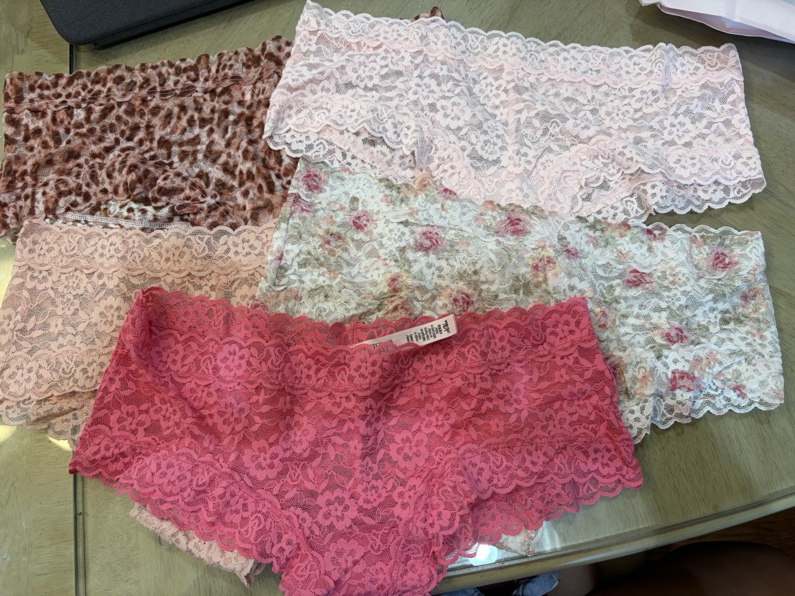 Victoria’s Secret Women’s Cheeky Panties 5-Pack Large Stretch Lace NWOT