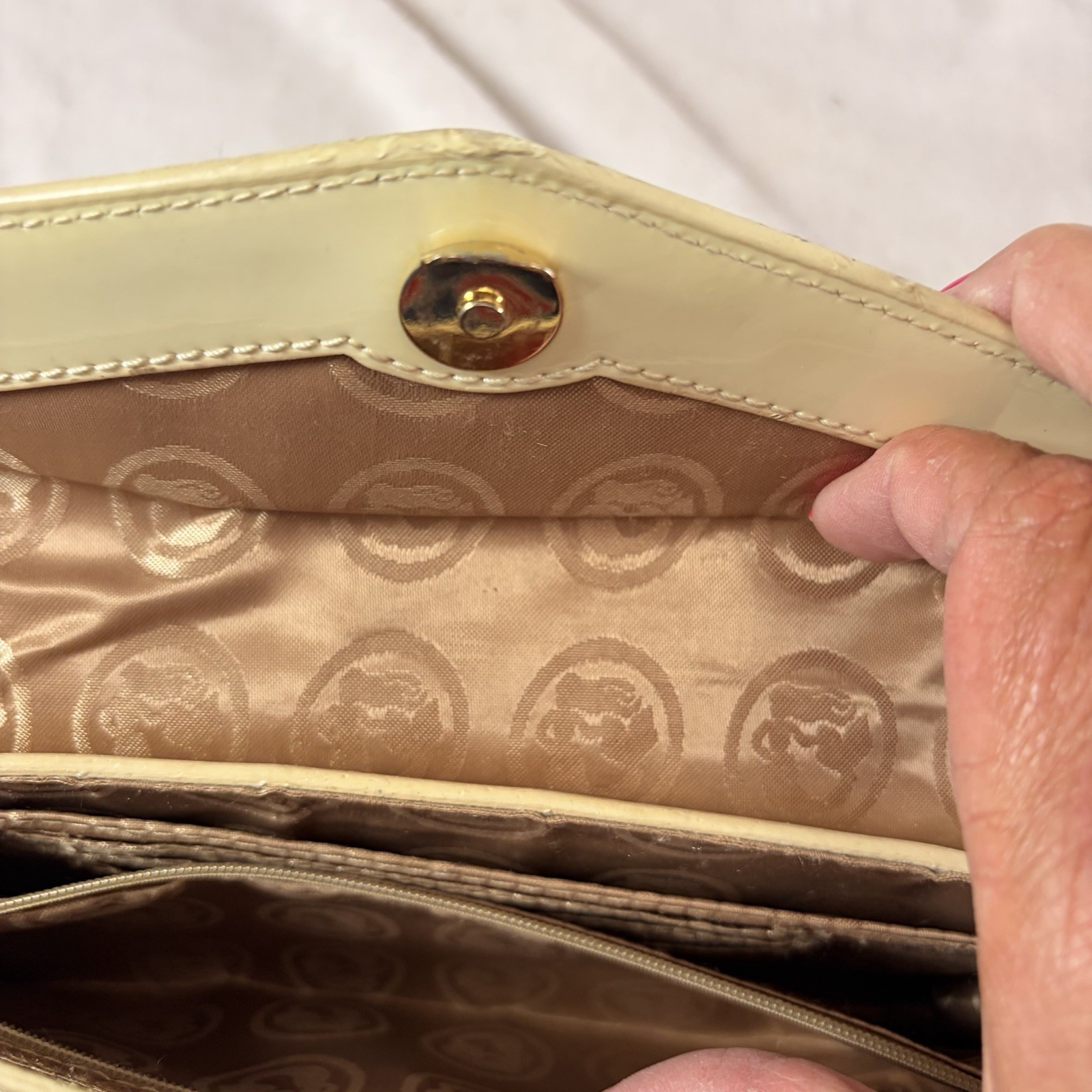 Spartina 449 Large Genuine Patent Leather Cream Clutch No Strap Normal Aging