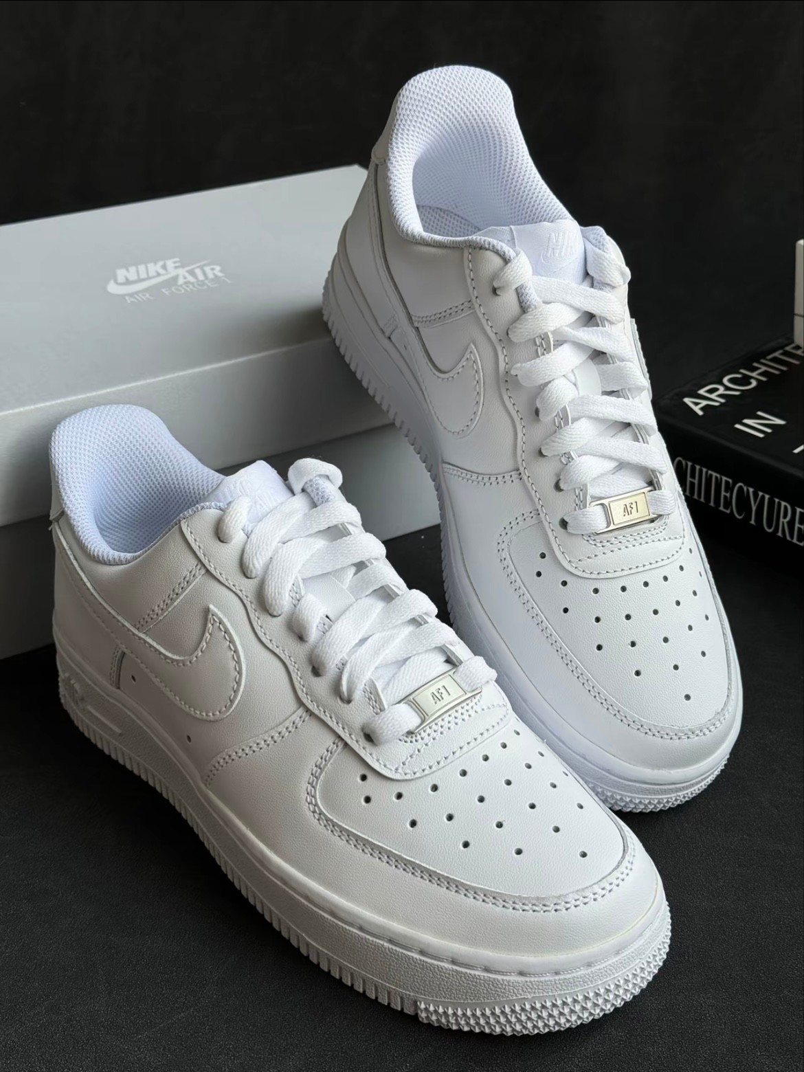 Men’s Nike Air Force 1 ’07 Low Triple Black/White Classic Sneakers US Men’s Size