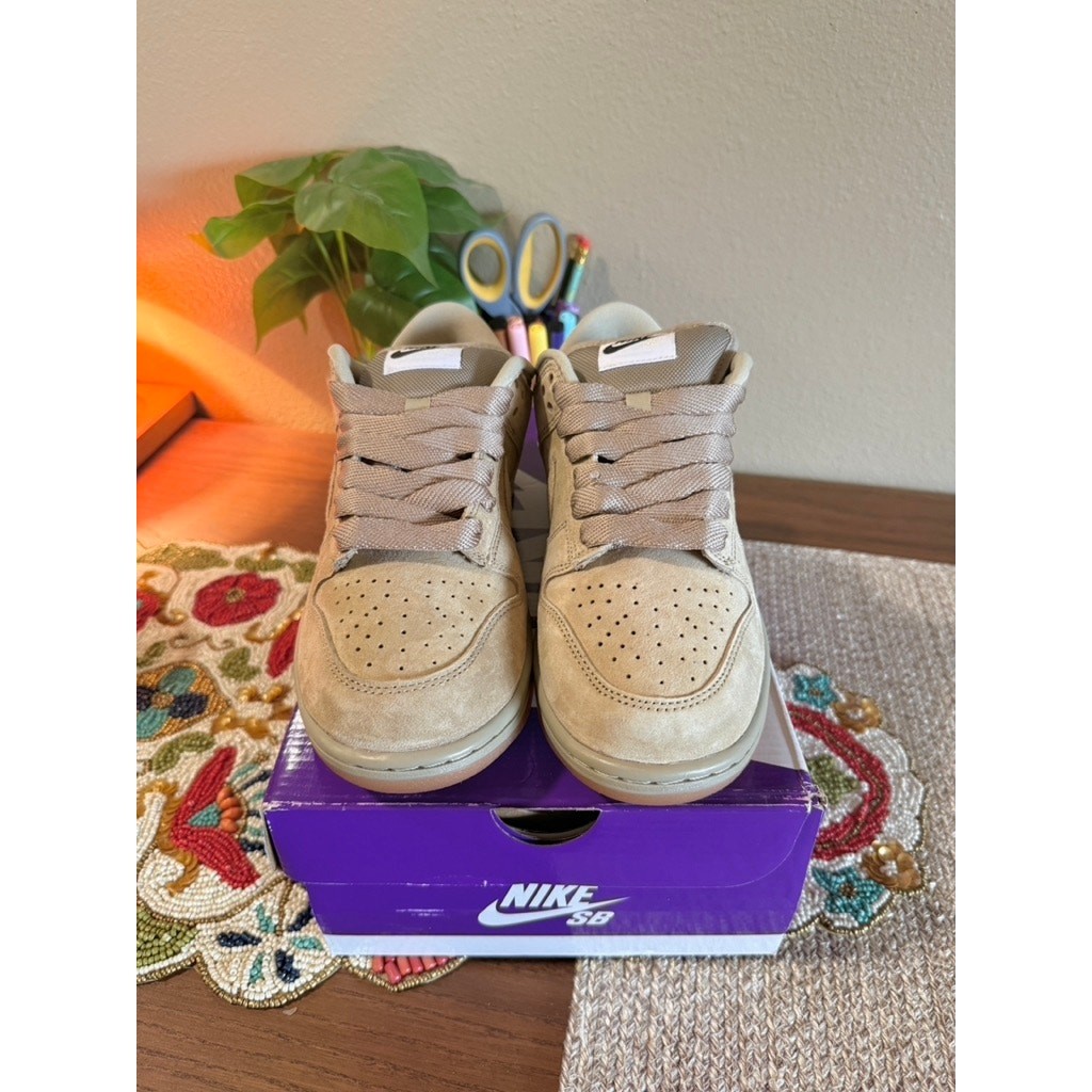 Size 8 – Nike SB Dunk Low Pro B Parachute Beige Pale Ivory Sail HJ0367 200