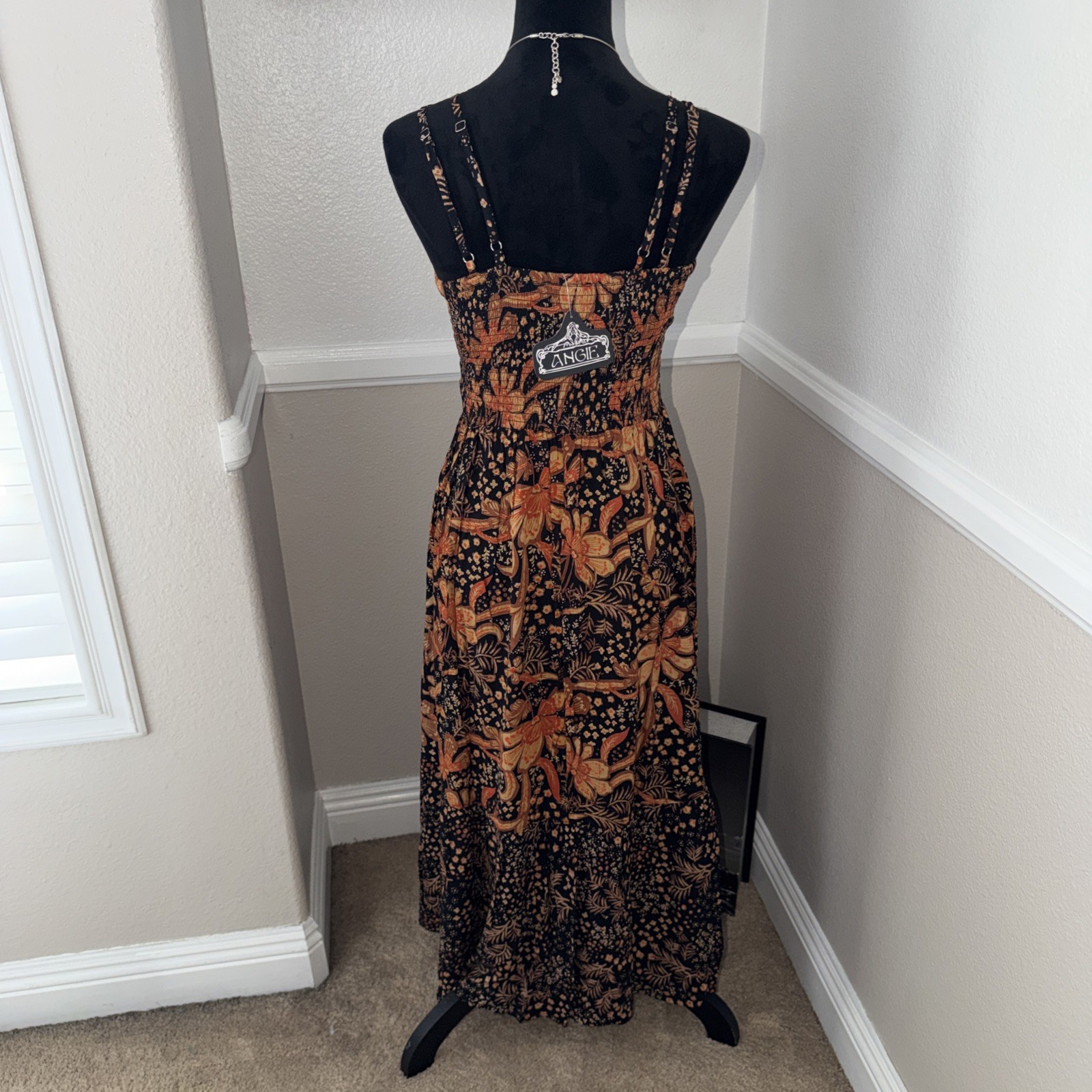 NWT Angie Boho Cottage Floral Smocked Crochet Front Maxi Dress Black $78 Small