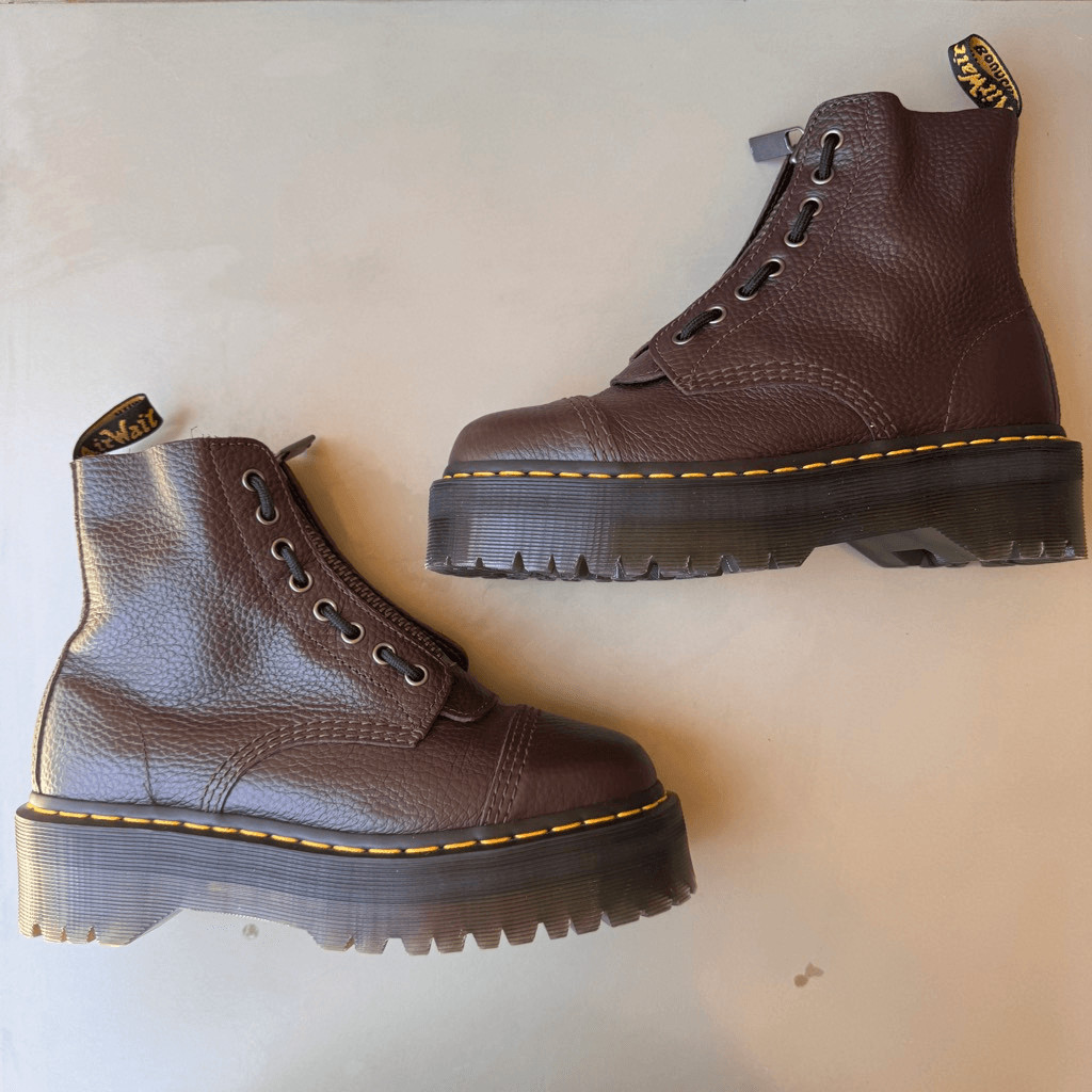 Dr. Martens Sinclair Boot Women 8US/39EU Dark Brown Milled Napa Leather Platform