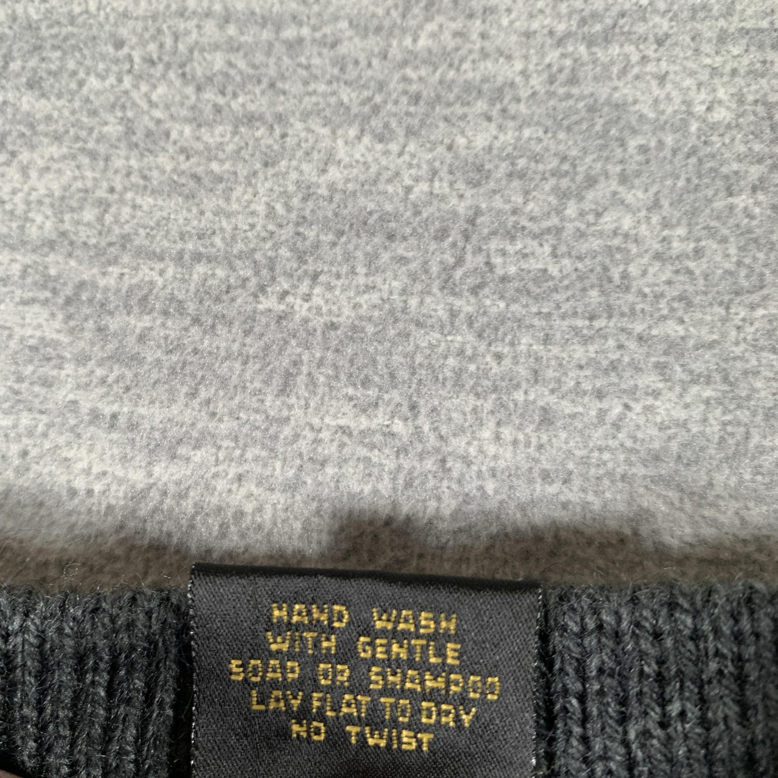 Sweater Vest Mens Small Gray Argyle 100% Alpaca Knit V Neck Pullover Peru