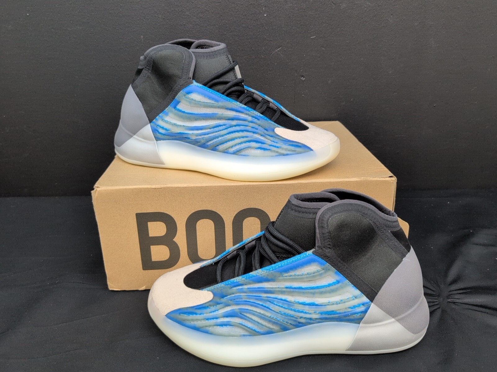 Adidas Yeezy Quantum Shoes Men’s Comfort Sneakers US 8.5 Frozen Blue GZ8872