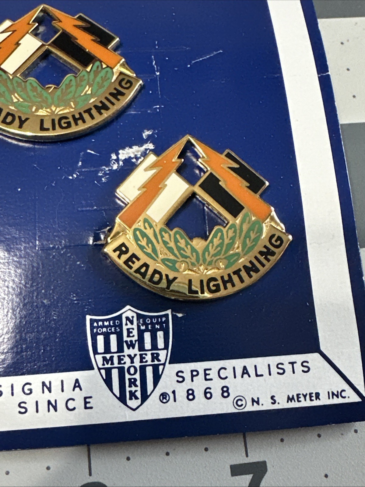 335th Signal Command Unit Crest DUI Set READY LIGHTNING NIP VTG