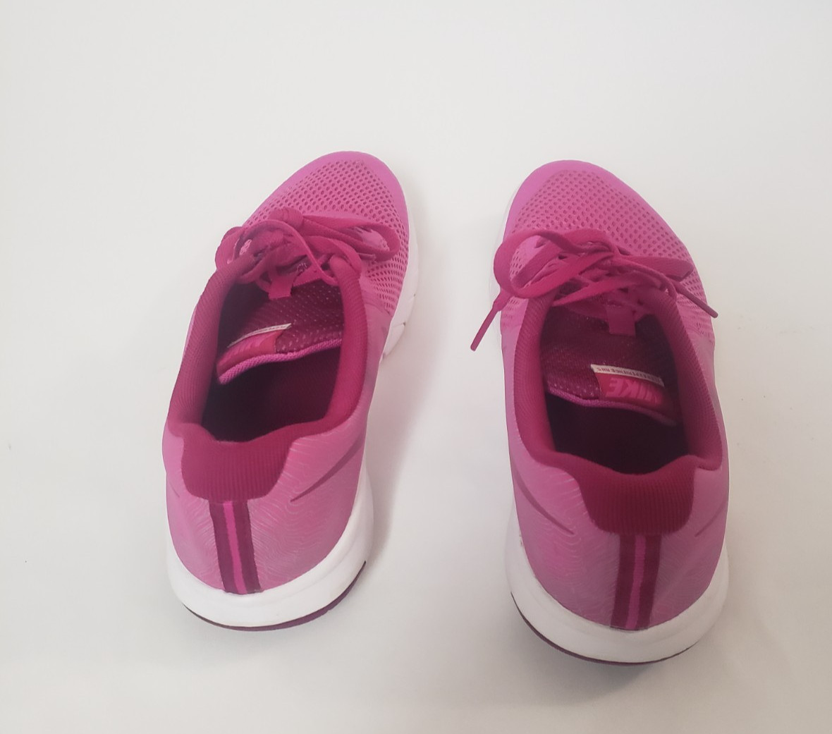 nike flex experience rn 5 pink lace up 6 youth women 8 light weight running shoe