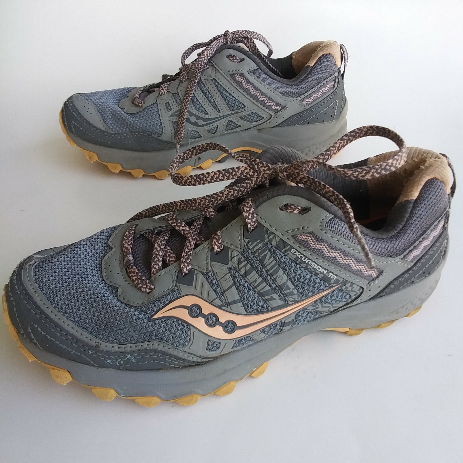 Saucony Excursion Trail Run Anywhere Athletic Sneaker Shoe Womens 7.5 W
