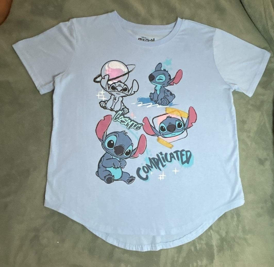 Disney Lilo & Stitch It’s Complicated Graphic Tee XL