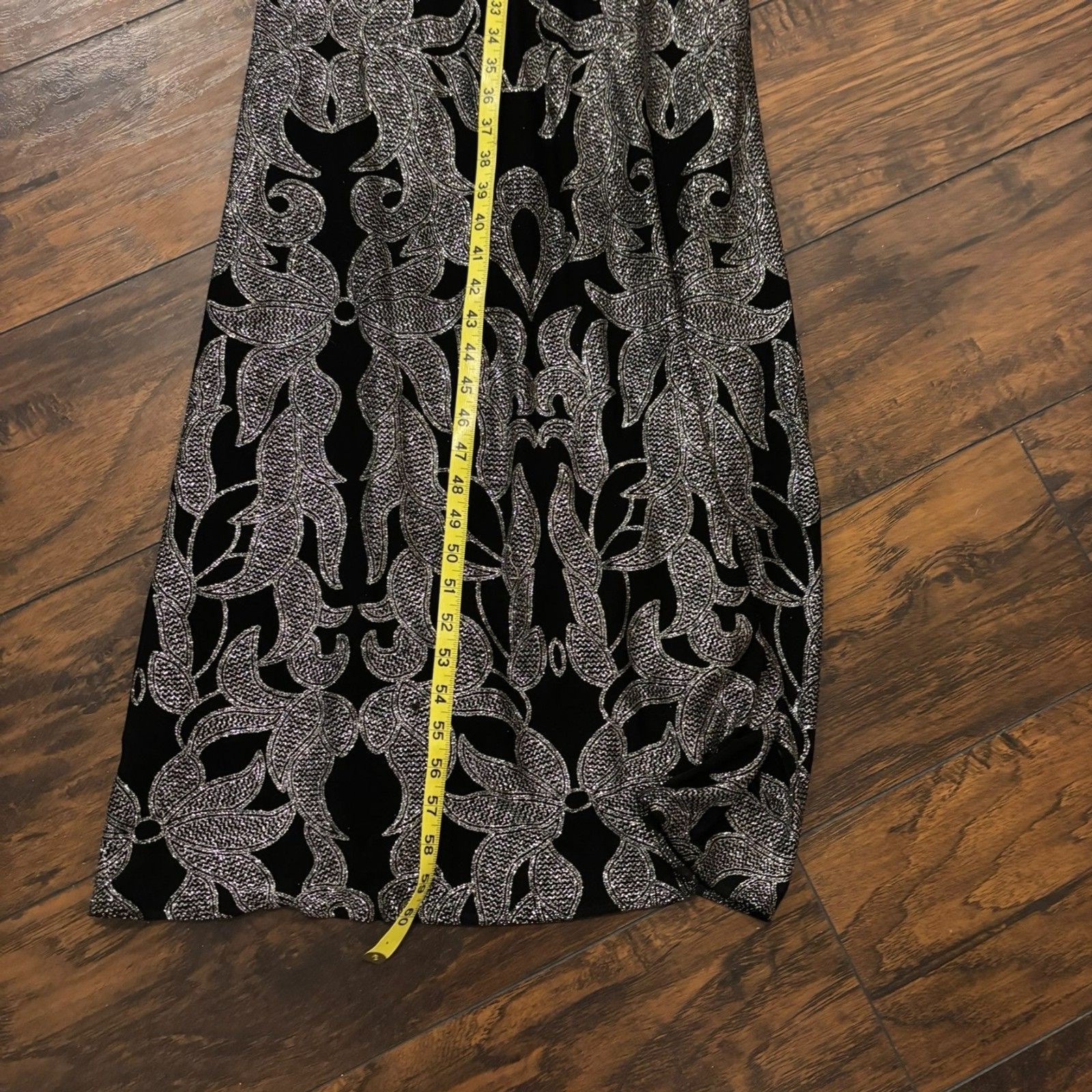B&A by Betsy & Adam Sparkly Silver and Black Formal Baroque Evening Gown Dress